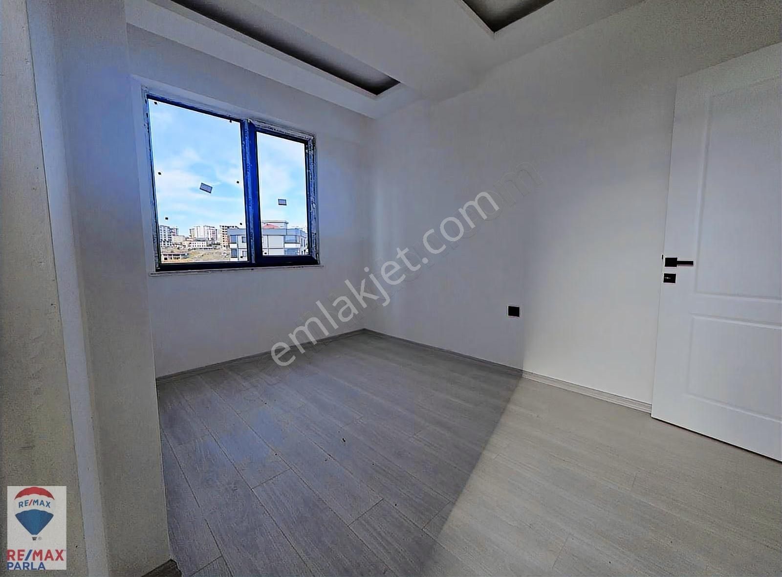 Beypınar'da, Gözde Mevkiide Ted Kolejine Yakın Lüks 3+1 Daire - Görsel 4