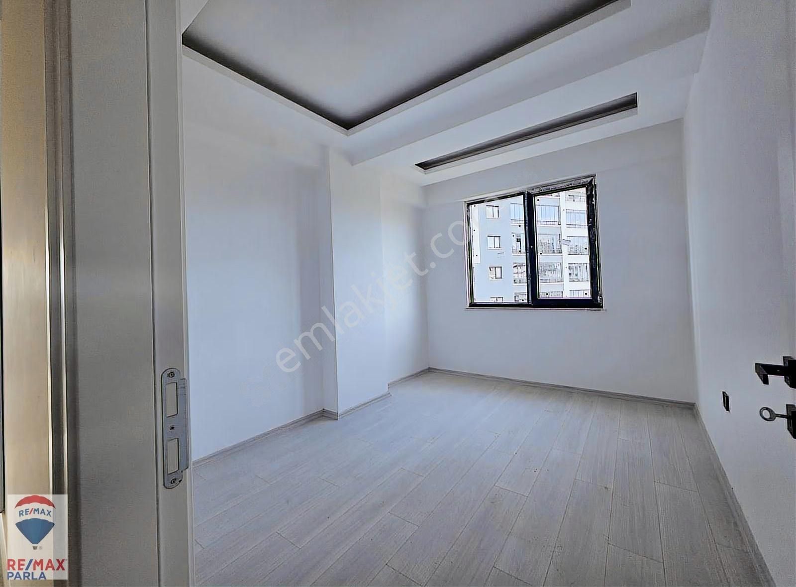 Beypınar'da, Gözde Mevkiide Ted Kolejine Yakın Lüks 3+1 Daire - Görsel 14