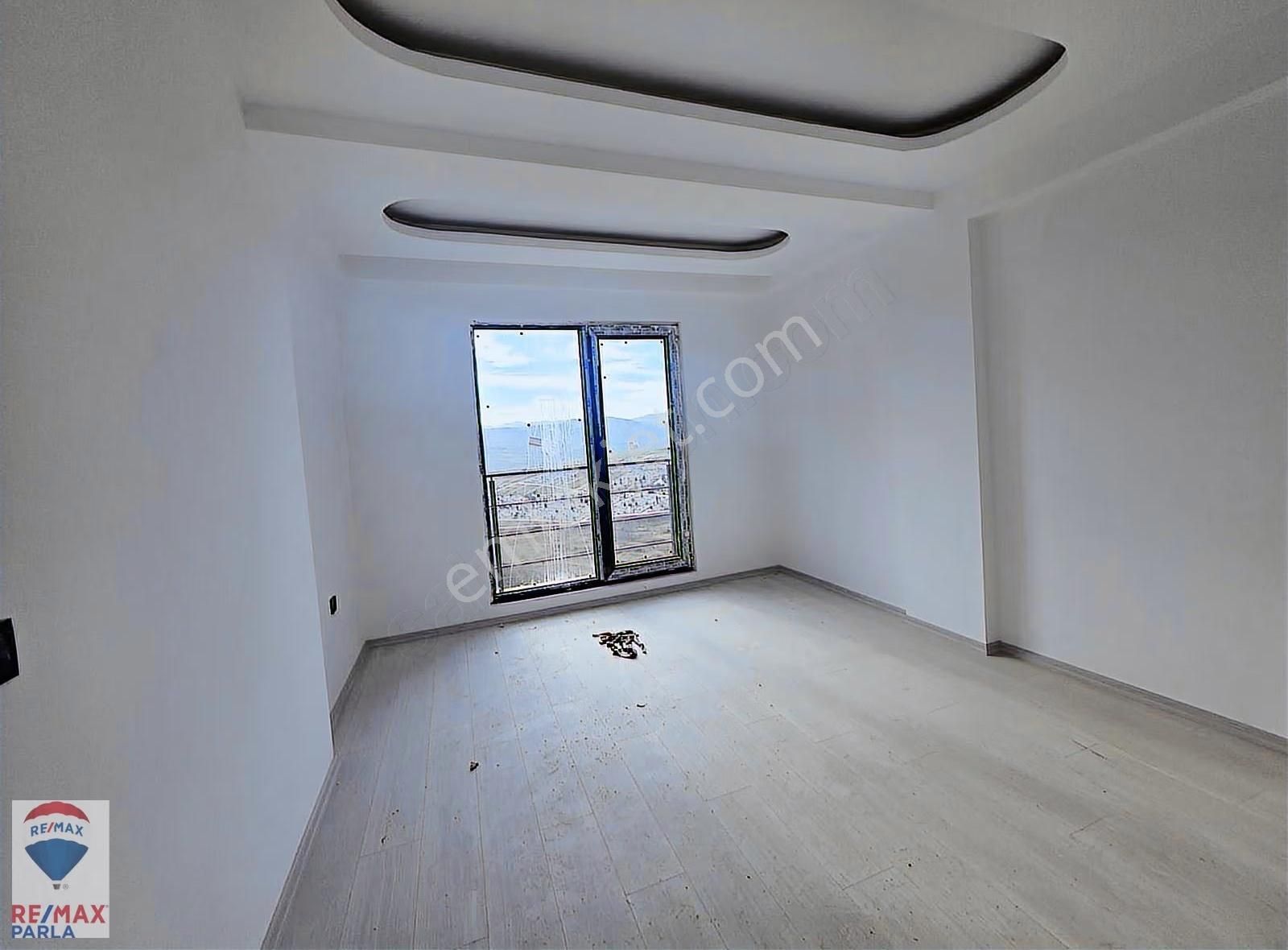 Beypınar'da, Gözde Mevkiide Ted Kolejine Yakın Lüks 3+1 Daire - Görsel 8