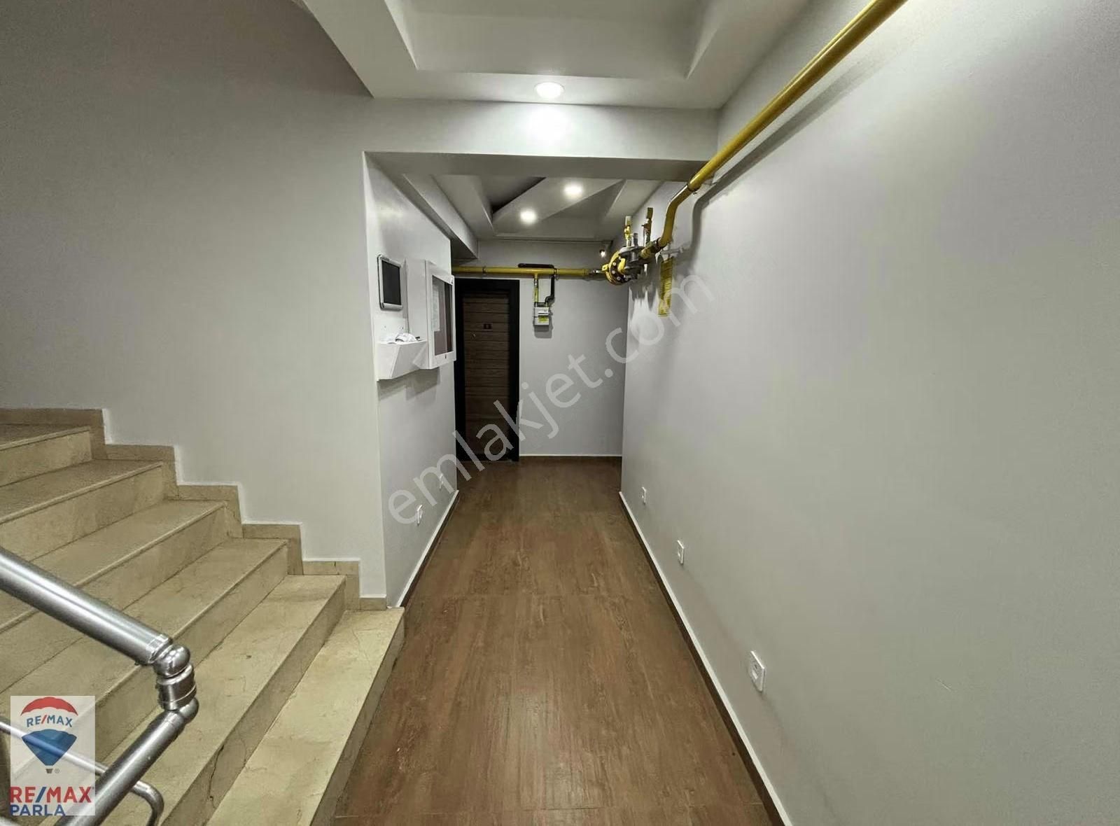 Remax/can Baydır/atatürk Blv. / Yeni Mah. Sahile Yürüme Mesafesi - Görsel 5