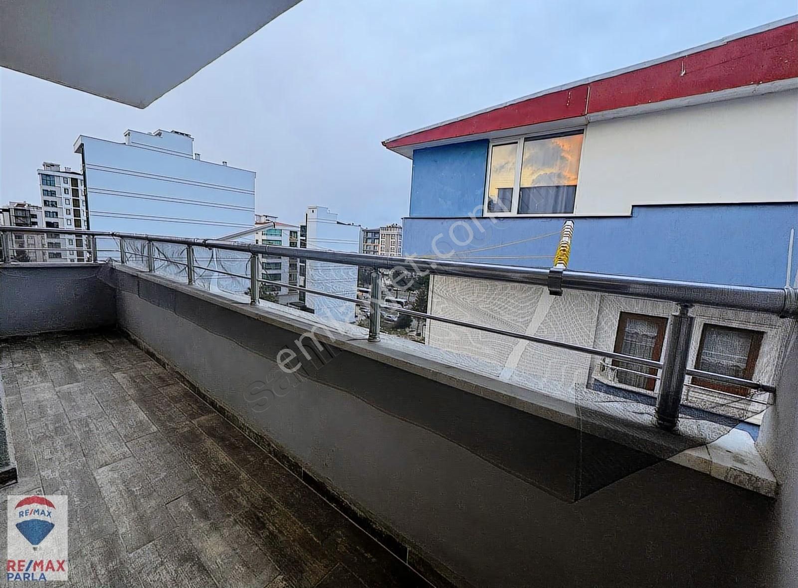 Yenimahalle Anayol Üstünde Şehrin En Geniş 1+1'i / Remax Gökhan - Görsel 22