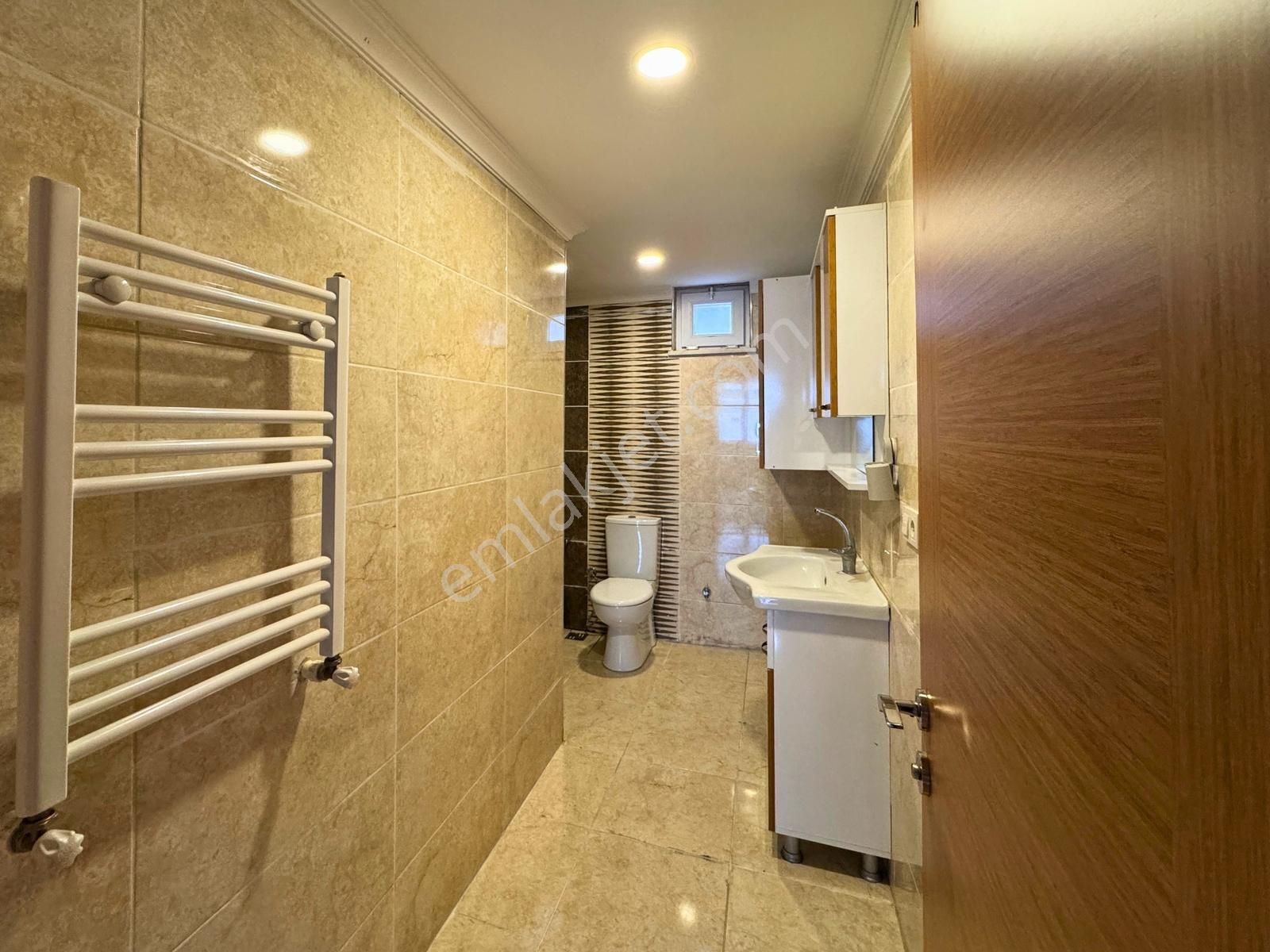 Çekmeköy Taşdelende Açık Otoparklı Klimalı 2+1 Boş Daire - Görsel 12