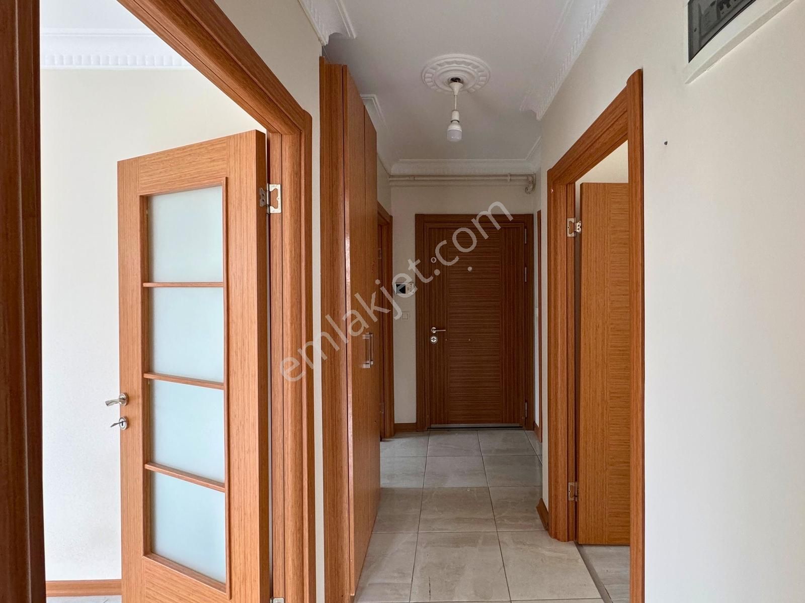 Çekmeköy Taşdelende Açık Otoparklı Klimalı 2+1 Boş Daire - Görsel 10