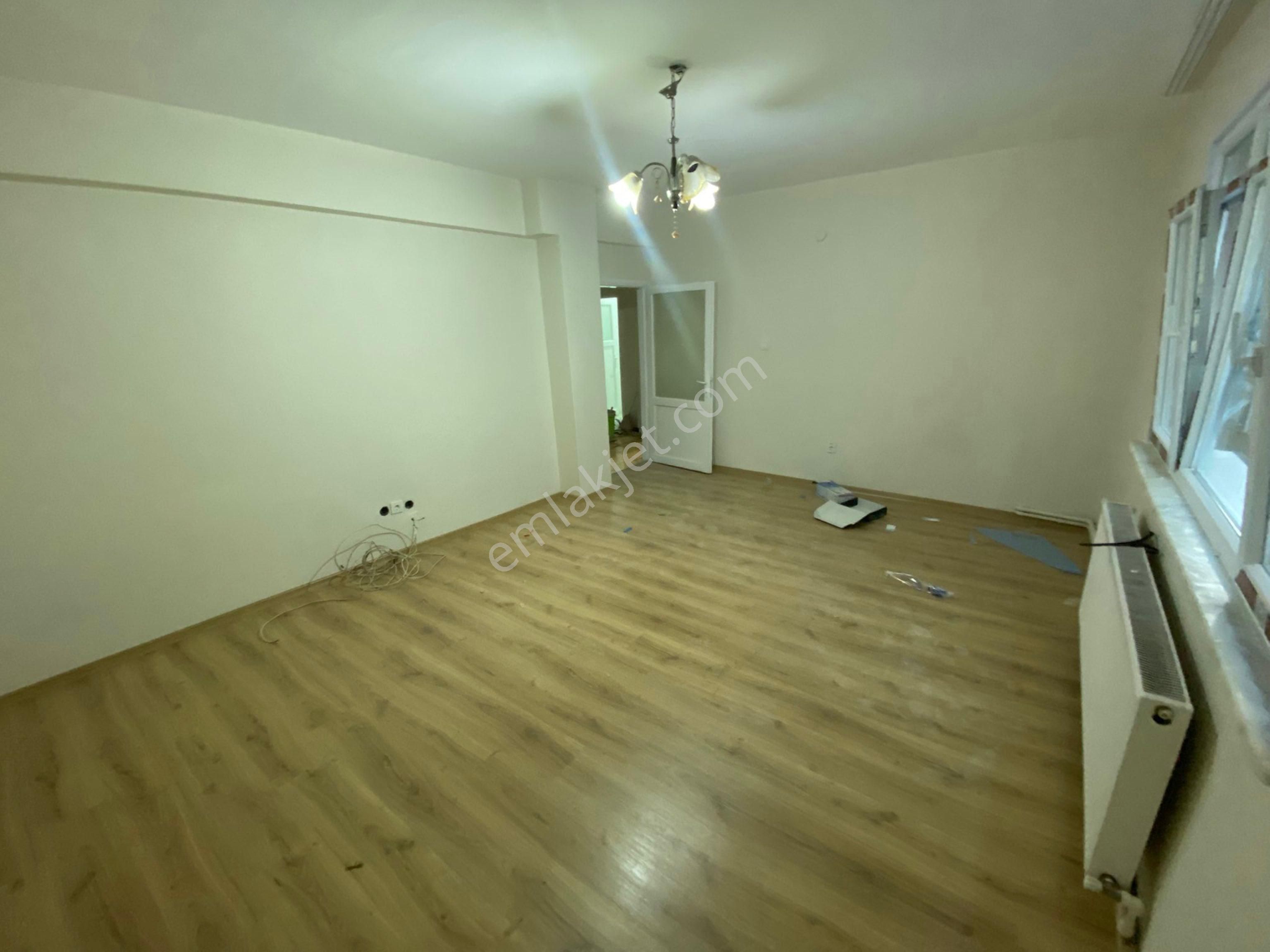 Es Gayrımenkul Cerrahpaşa‘da Kıralık Daıre