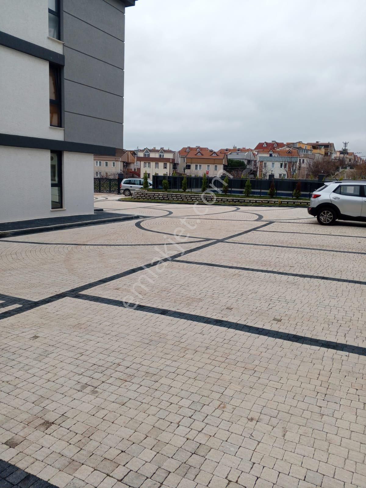 Çorlu Da Havuzlu Site İçinde Kiralık 1+1 Daire - Görsel 3