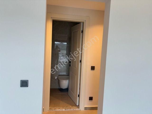 Bodrum Ortakent Te Kiralık Site İçi Villa Özel Havuzlu 4+1 - Görsel 17