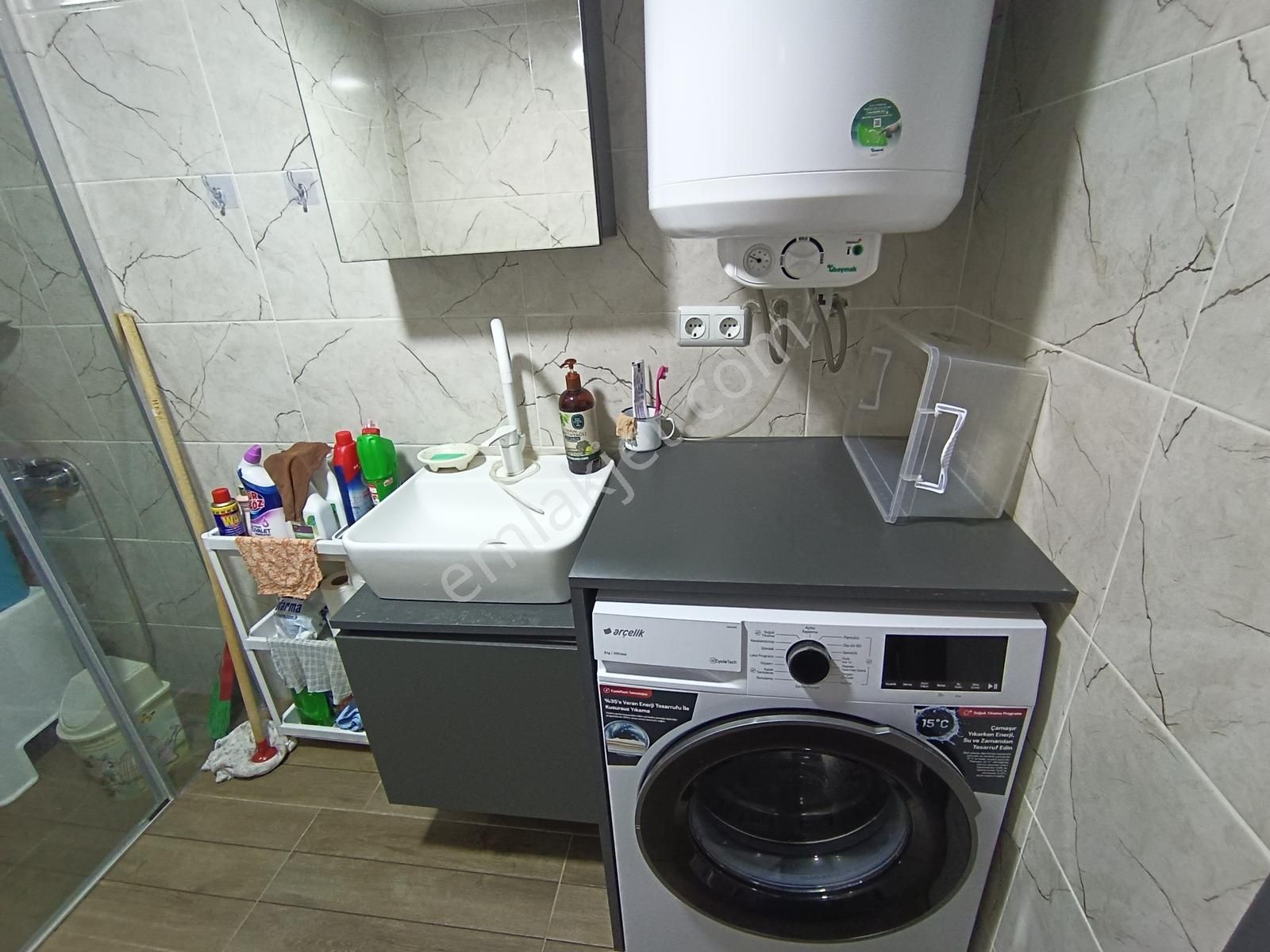 Havuzlu, Eşyalı, Katlamalı Cam Balkonlu, 57 M2 Satılık 1+1 Daire - Görsel 13