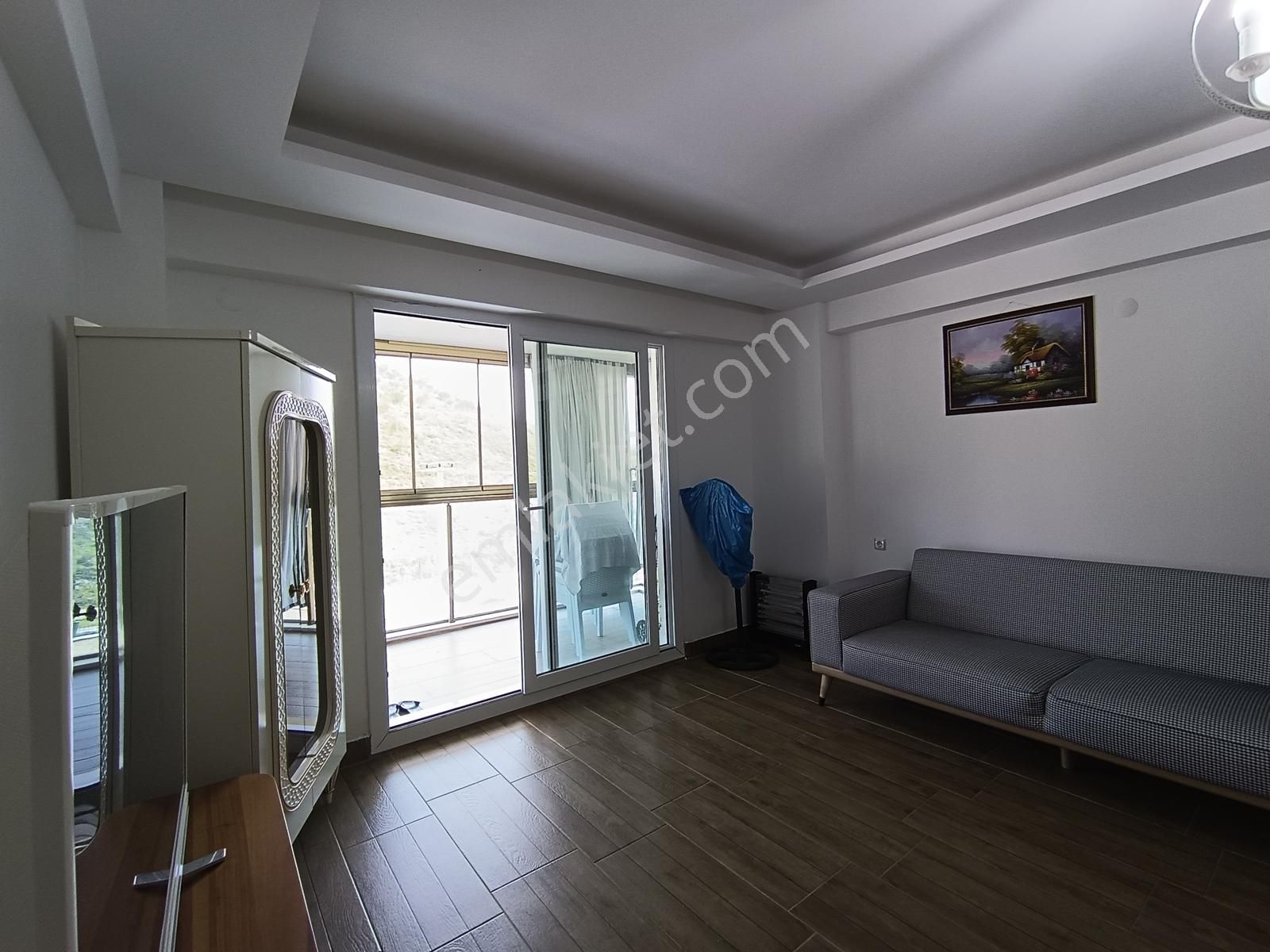 Havuzlu, Eşyalı, Katlamalı Cam Balkonlu, 57 M2 Satılık 1+1 Daire - Görsel 19