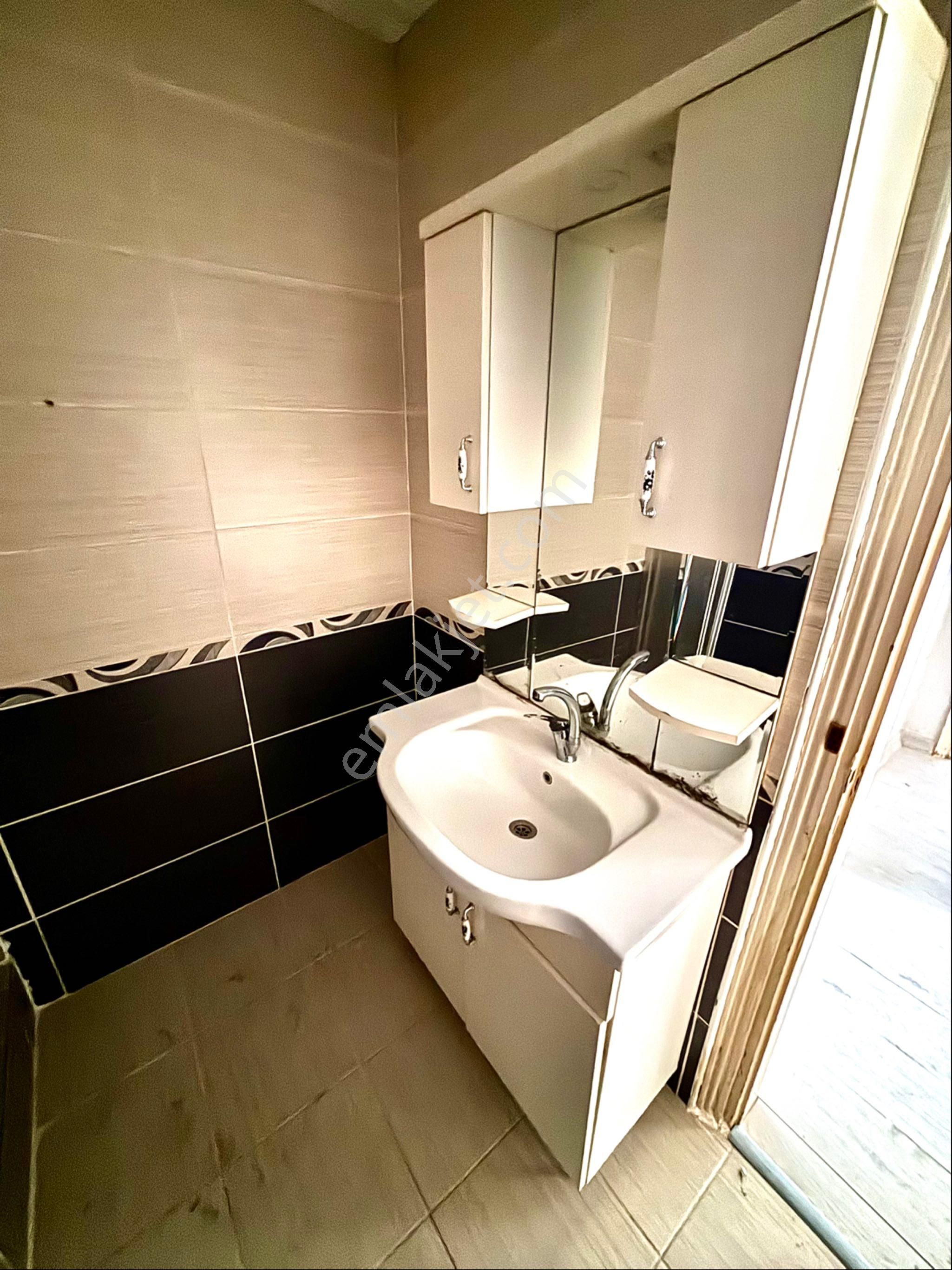 Delta’dan Denizköşkler’de 3+1 Temiz Bakımlı 130m2 Kiralık Ara Kat Daire - Görsel 21