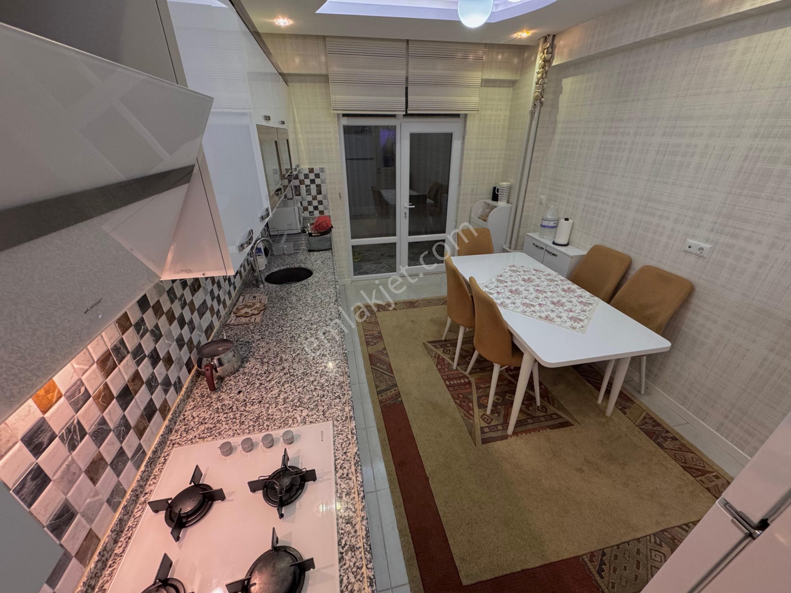 Acil Araç Takaslı Adliye Civarı Satılık 3+1 Konumu Güzel Daire - Görsel 9