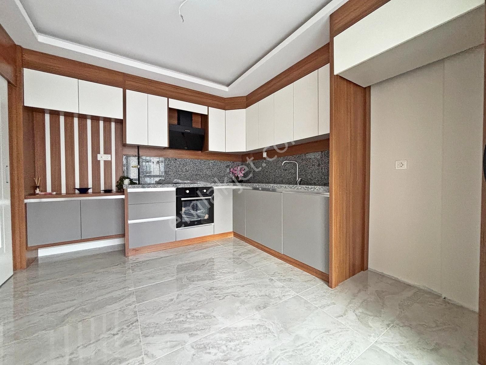 Yuvam'dan Bulvar Üzeri Ultra Lüx Yapılı Kaçmaz Fiyata 3+1 - Görsel 4