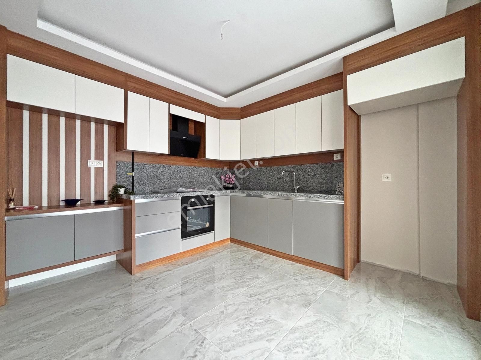 Yuvam'dan Bulvar Üzeri Ultra Lüx Yapılı Kaçmaz Fiyata 3+1 - Görsel 34