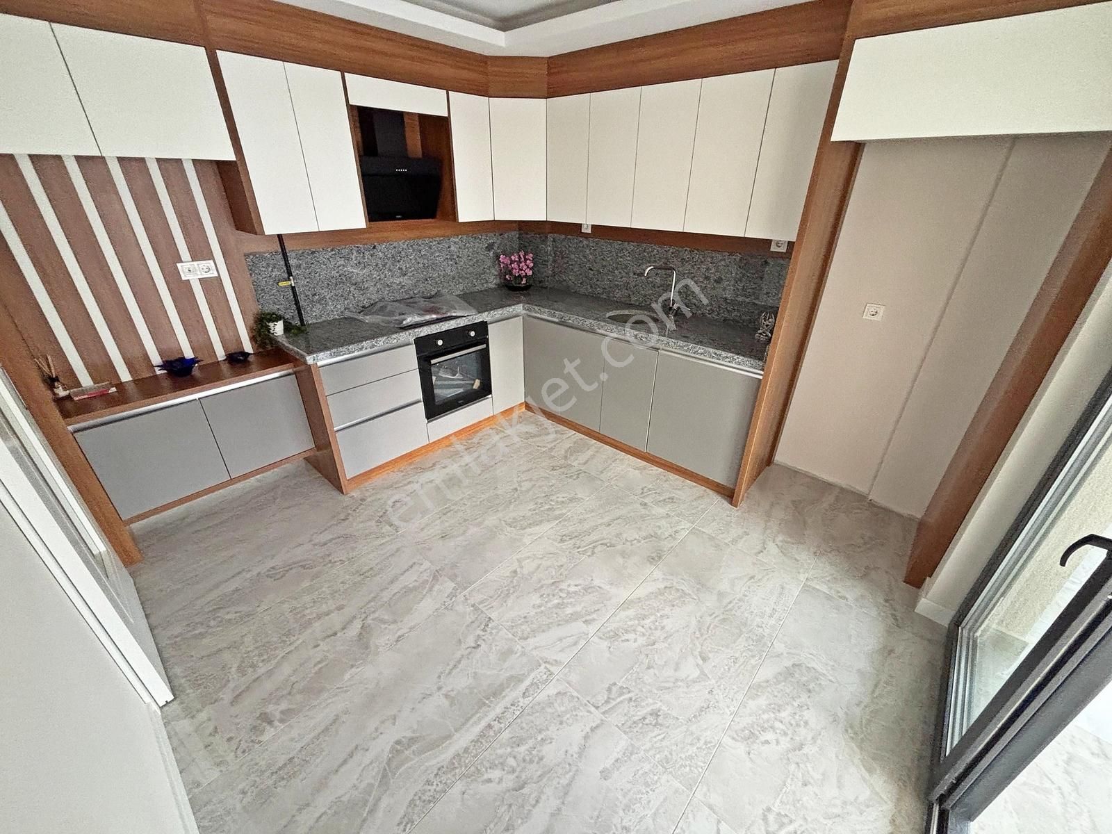 Yuvam'dan Bulvar Üzeri Ultra Lüx Yapılı Kaçmaz Fiyata 3+1 - Görsel 5