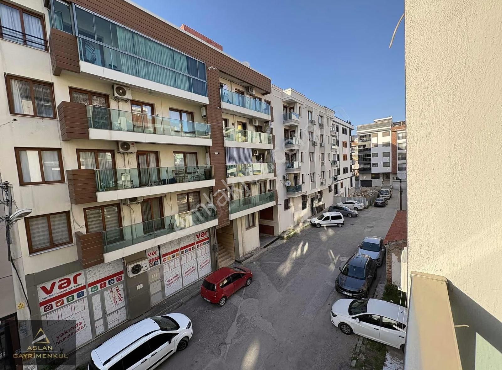Aslandan Karşıyaka İmbatlı Mh.de Ara Kat Kiralık 2+1 Daire - Görsel 6