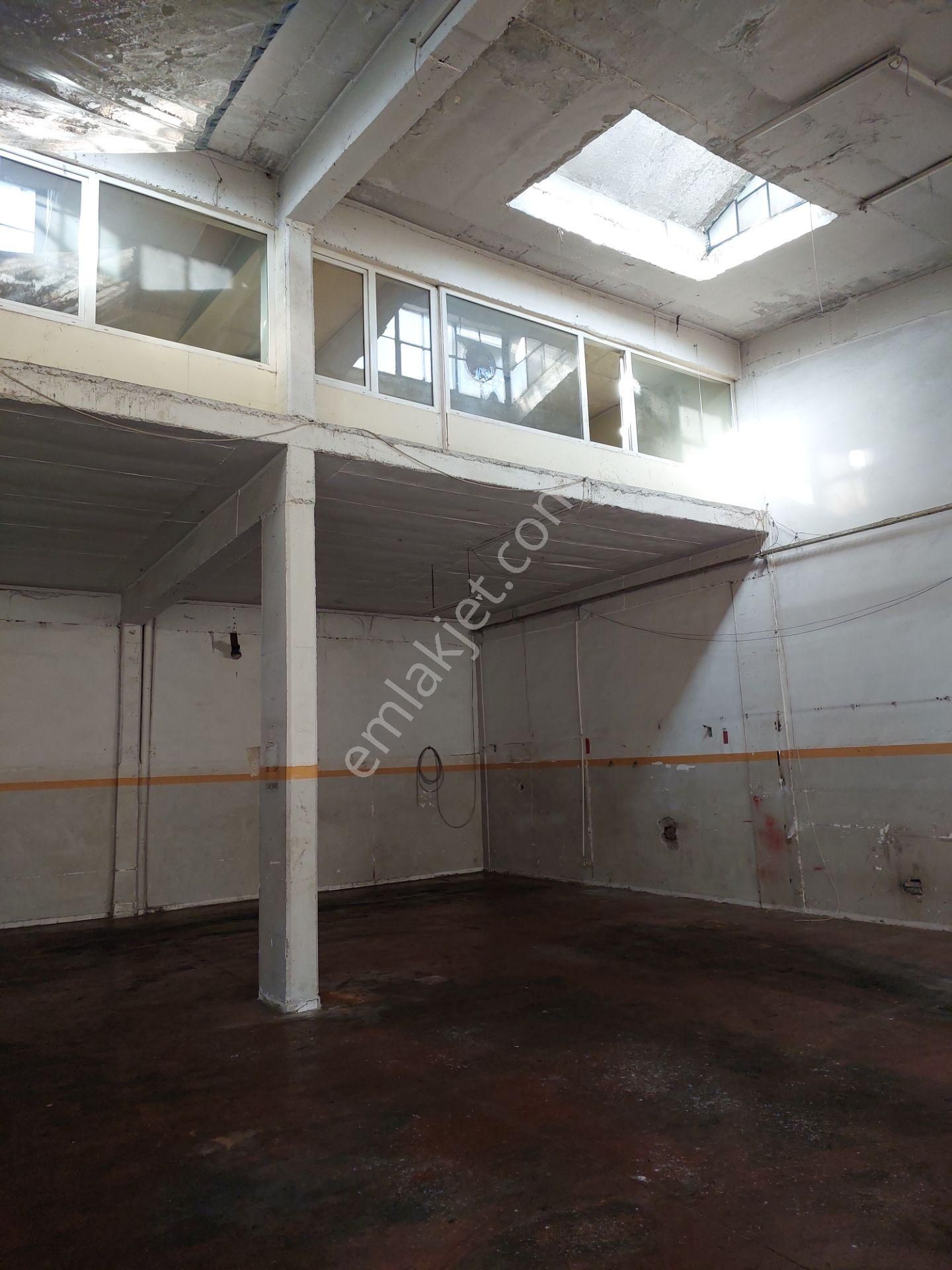 Otosansit Sanayi Sitesi 9-blokta Kiralık 3-bişik 432m2 Köşe Dükkan - Görsel 7