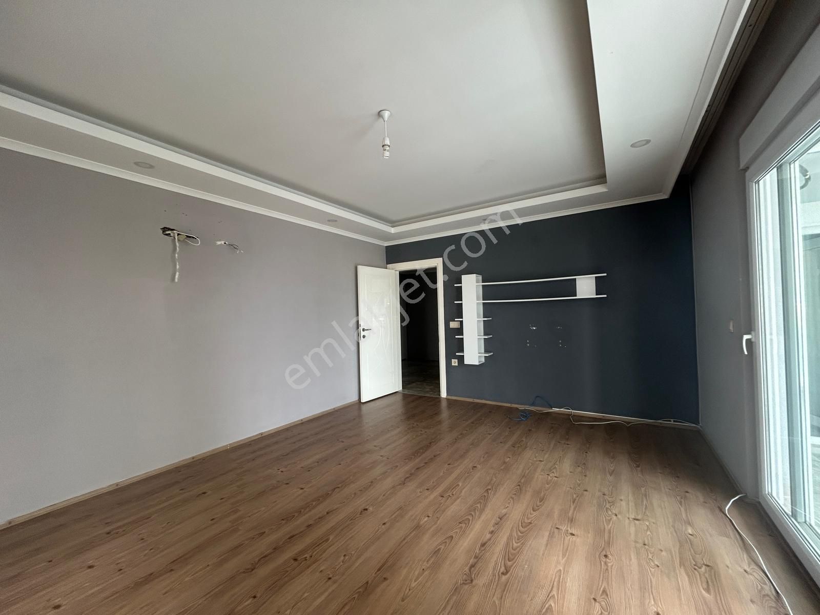 Alanya Çıplaklı'da Kiralık Site İçinde Ayrı Mutfaklı 2+1 Daire - Görsel 2