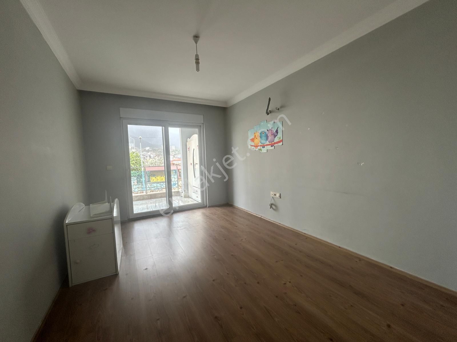 Alanya Çıplaklı'da Kiralık Site İçinde Ayrı Mutfaklı 2+1 Daire - Görsel 11