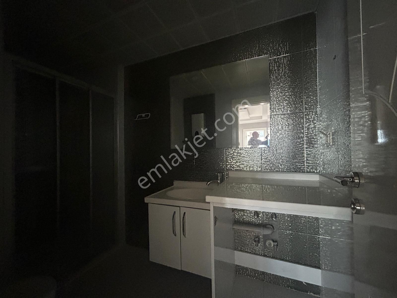 Alanya Çıplaklı'da Kiralık Site İçinde Ayrı Mutfaklı 2+1 Daire - Görsel 10