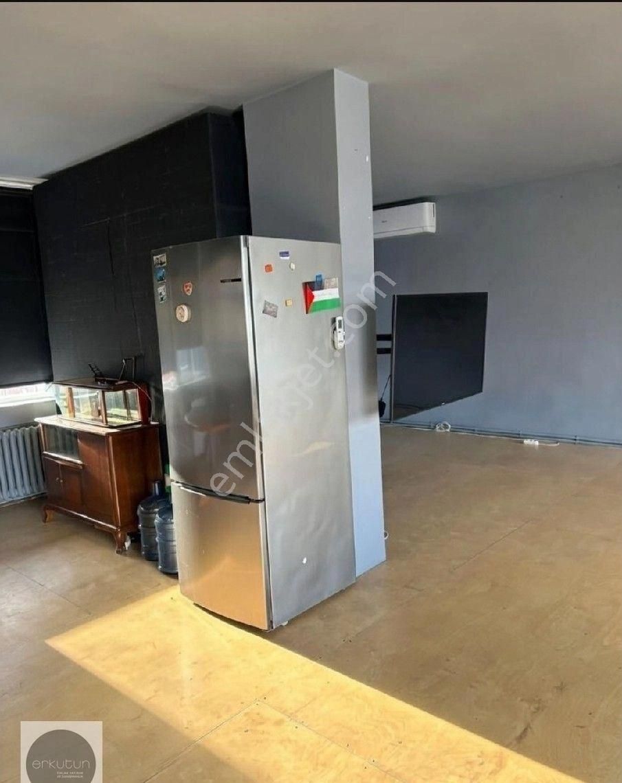 Erkutun'dan, Karaköy Meydanı'nın İmza Binasında Kiralık İş Yeri Fırsatı - Görsel 9