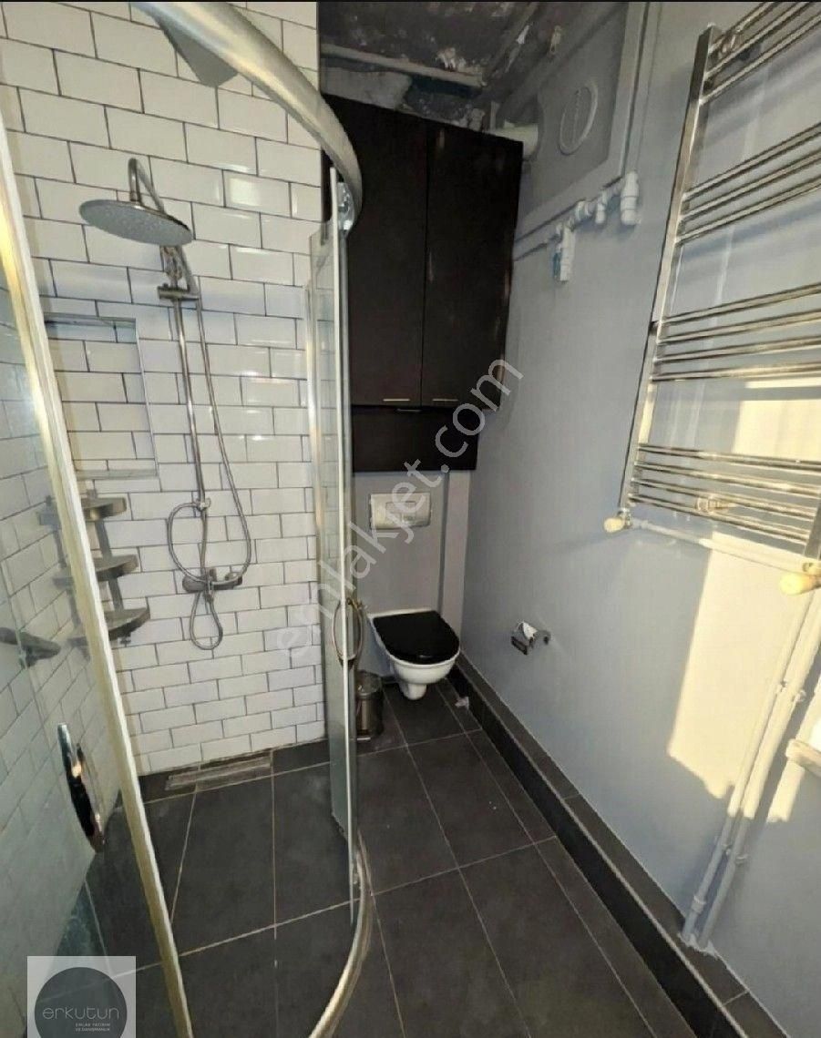 Erkutun'dan, Karaköy Meydanı'nın İmza Binasında Kiralık İş Yeri Fırsatı - Görsel 5