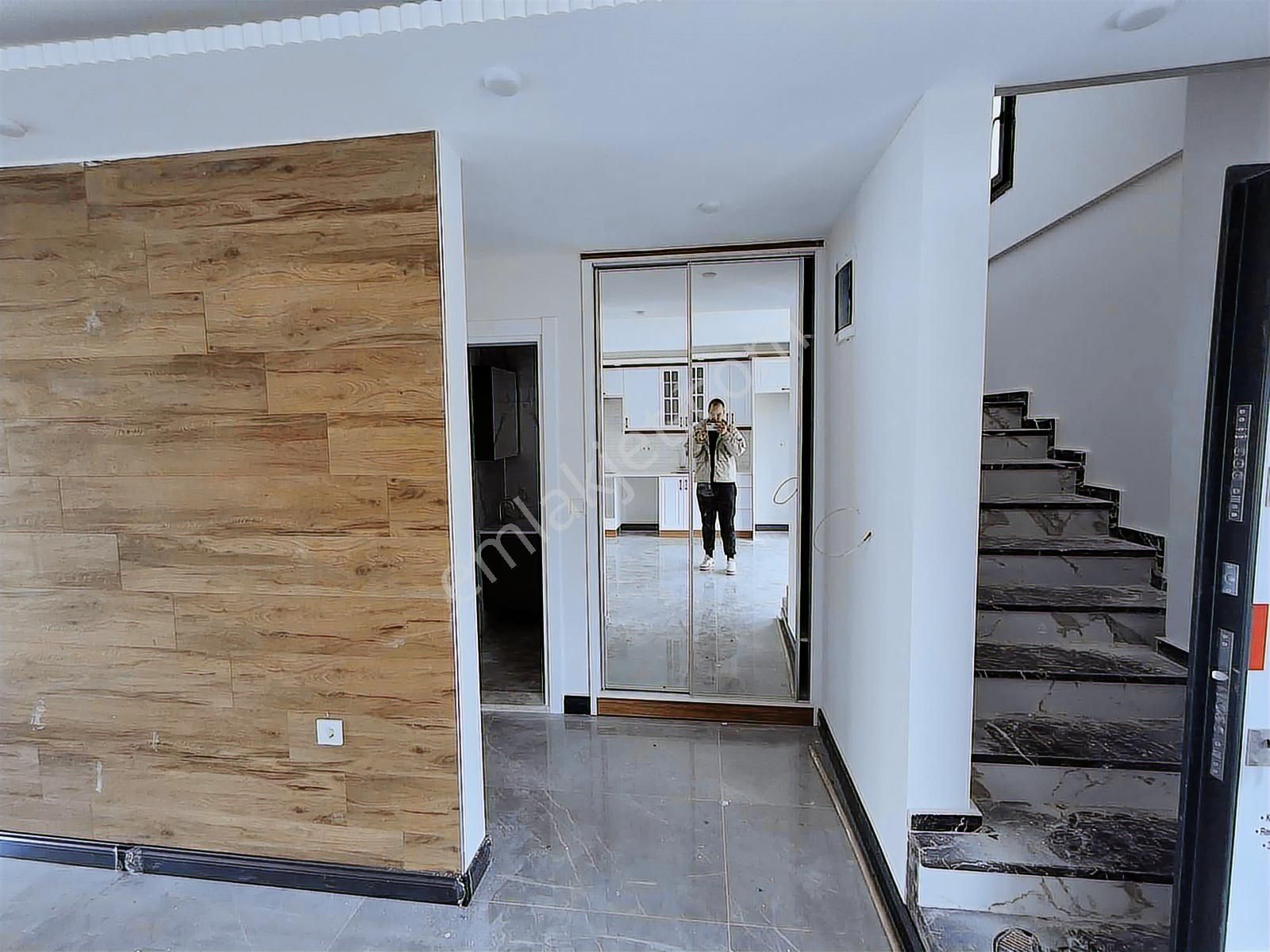 Ayvalık Küçükköy Yerden Isıtmalı 4+1 Villa - Görsel 20