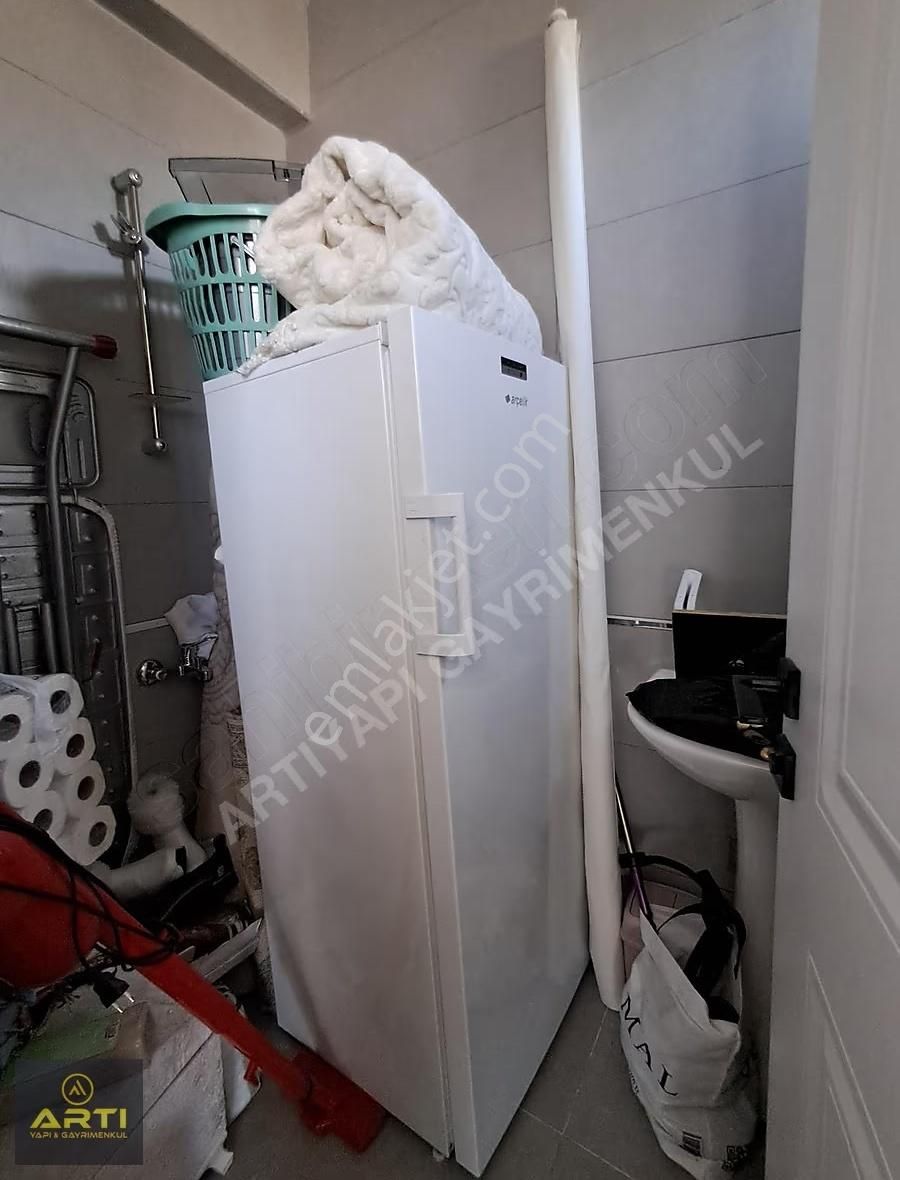 Hadımköy De Aile Binasında Satılık Kullanışlı 2+1 Daire... - Görsel 6