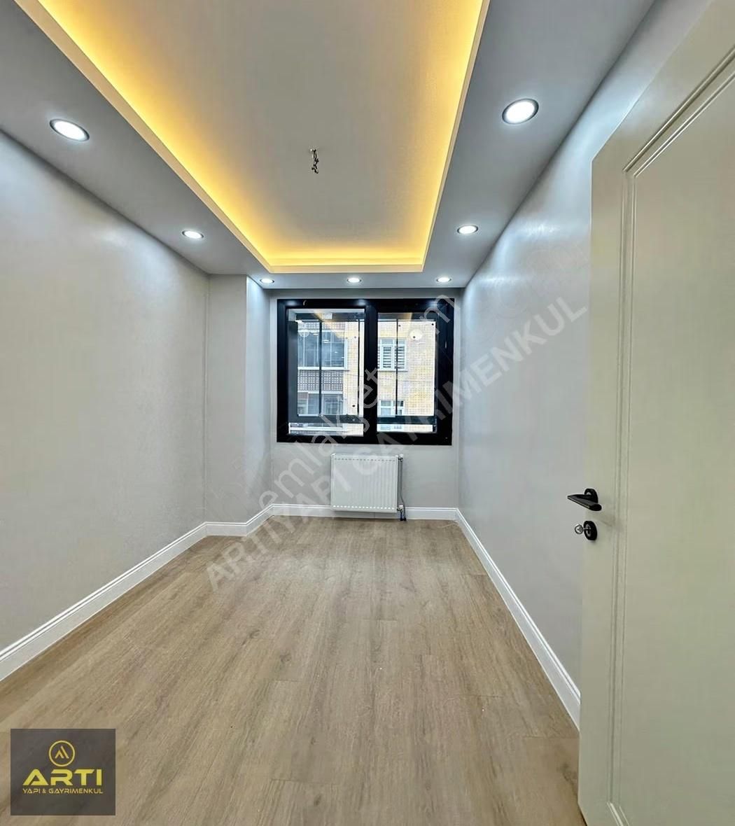Bahçeşehir Ve Akbatıya Komşu Dekorlu Satılık 2+1 Sıfır Daire - Görsel 6