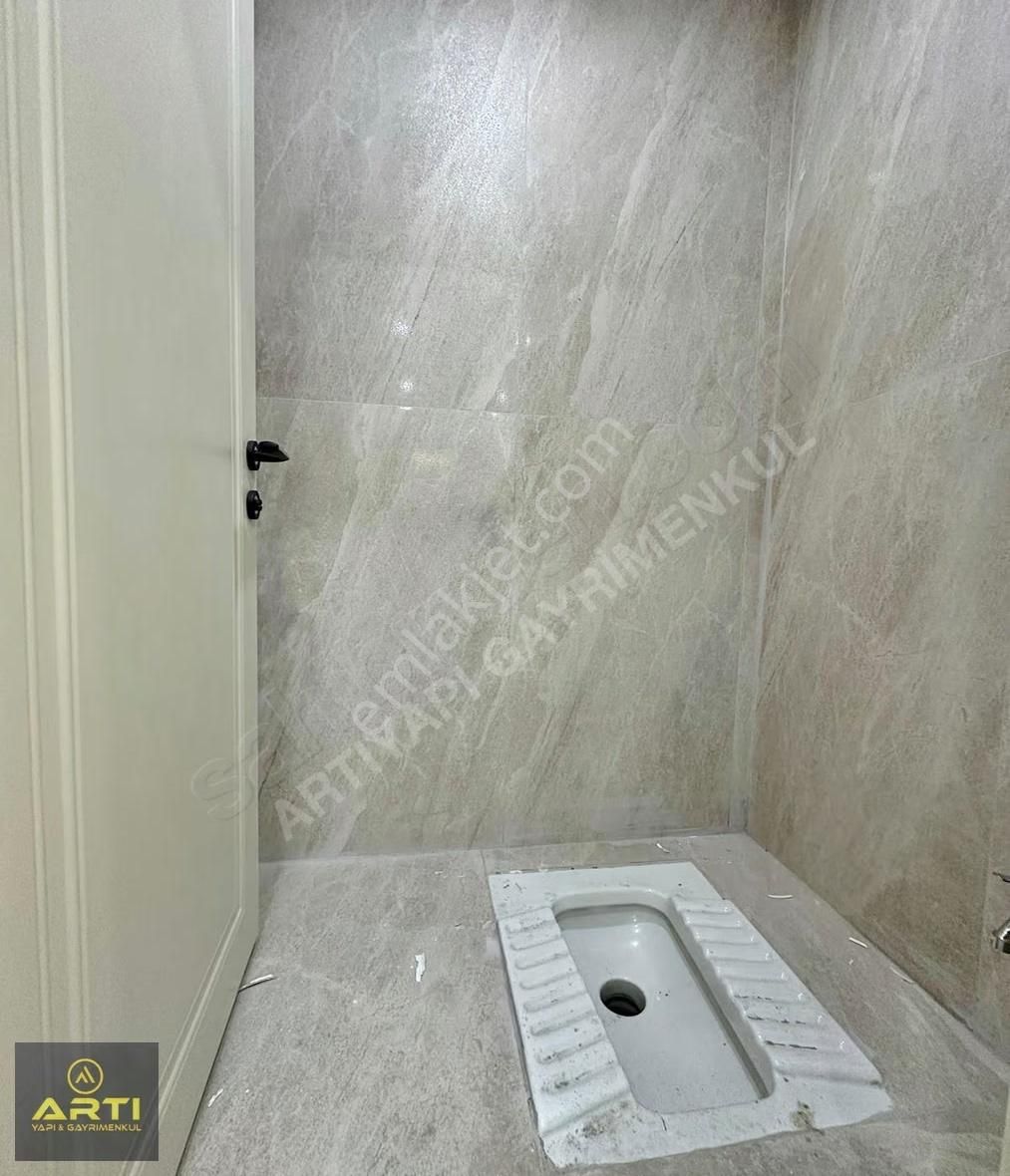 Bahçeşehir Ve Akbatıya Komşu Dekorlu Satılık 2+1 Sıfır Daire - Görsel 5