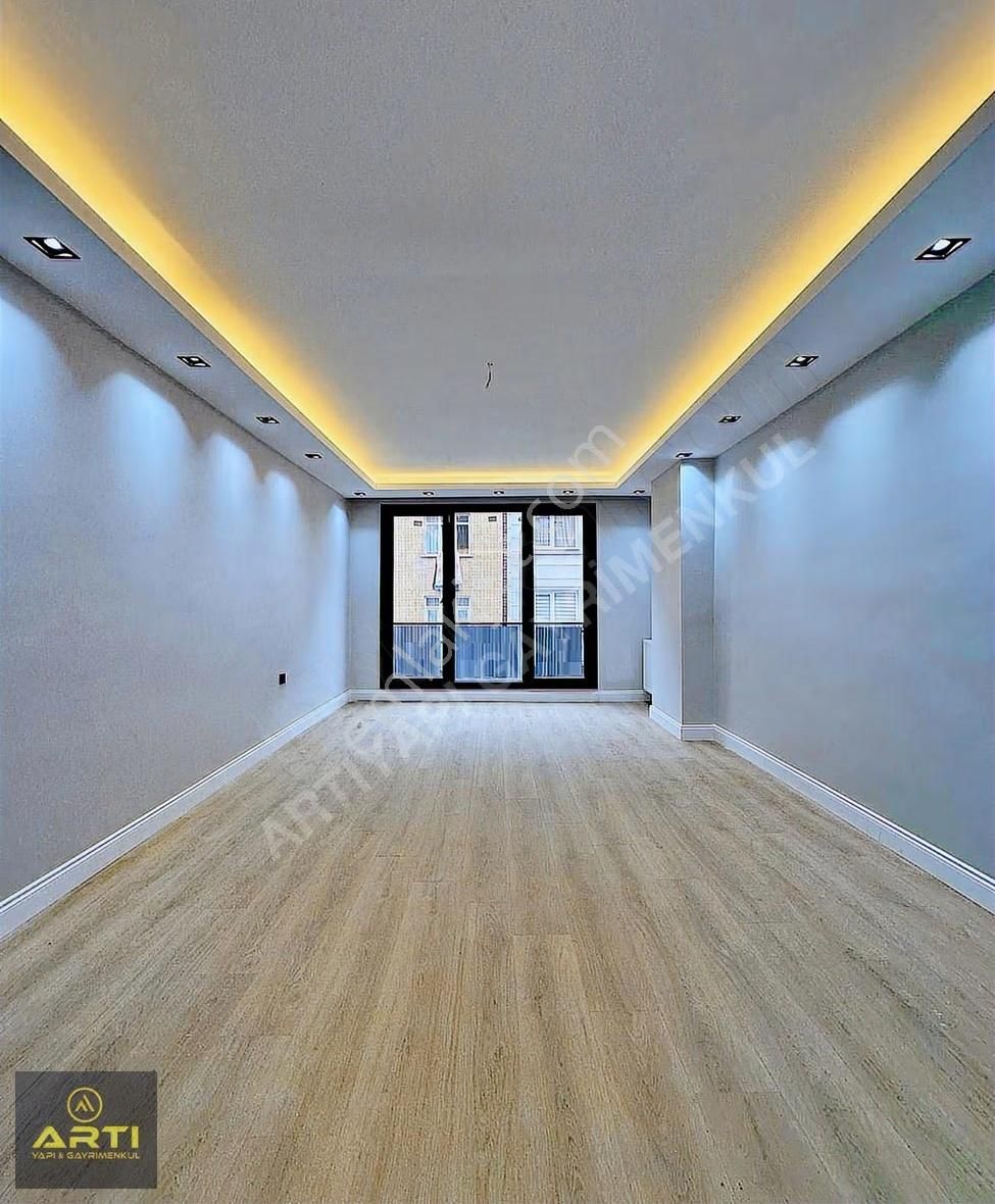Bahçeşehir Ve Akbatıya Komşu Dekorlu Satılık 2+1 Sıfır Daire - Görsel 13