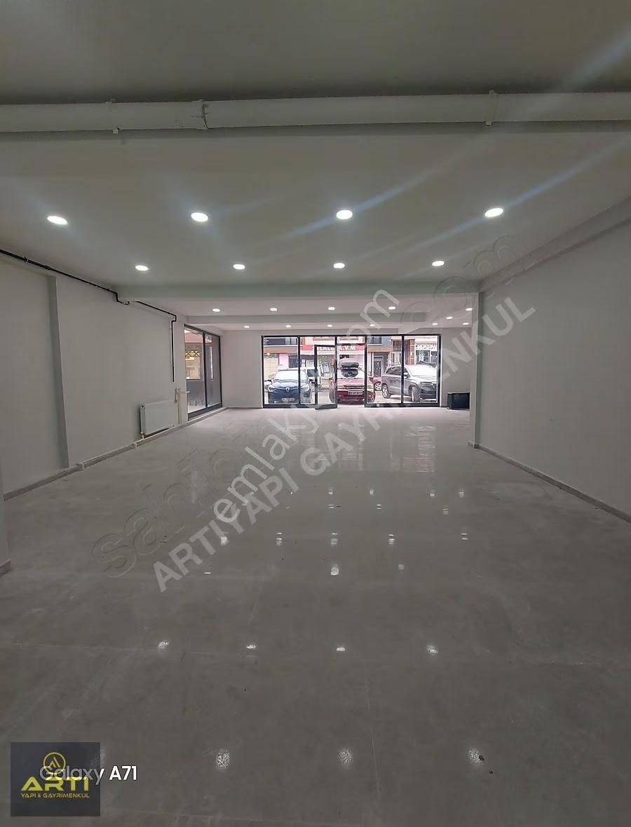 Yakupluda Cadde Üzeri Düz Giriş Kiralık Dükkan - Görsel 3