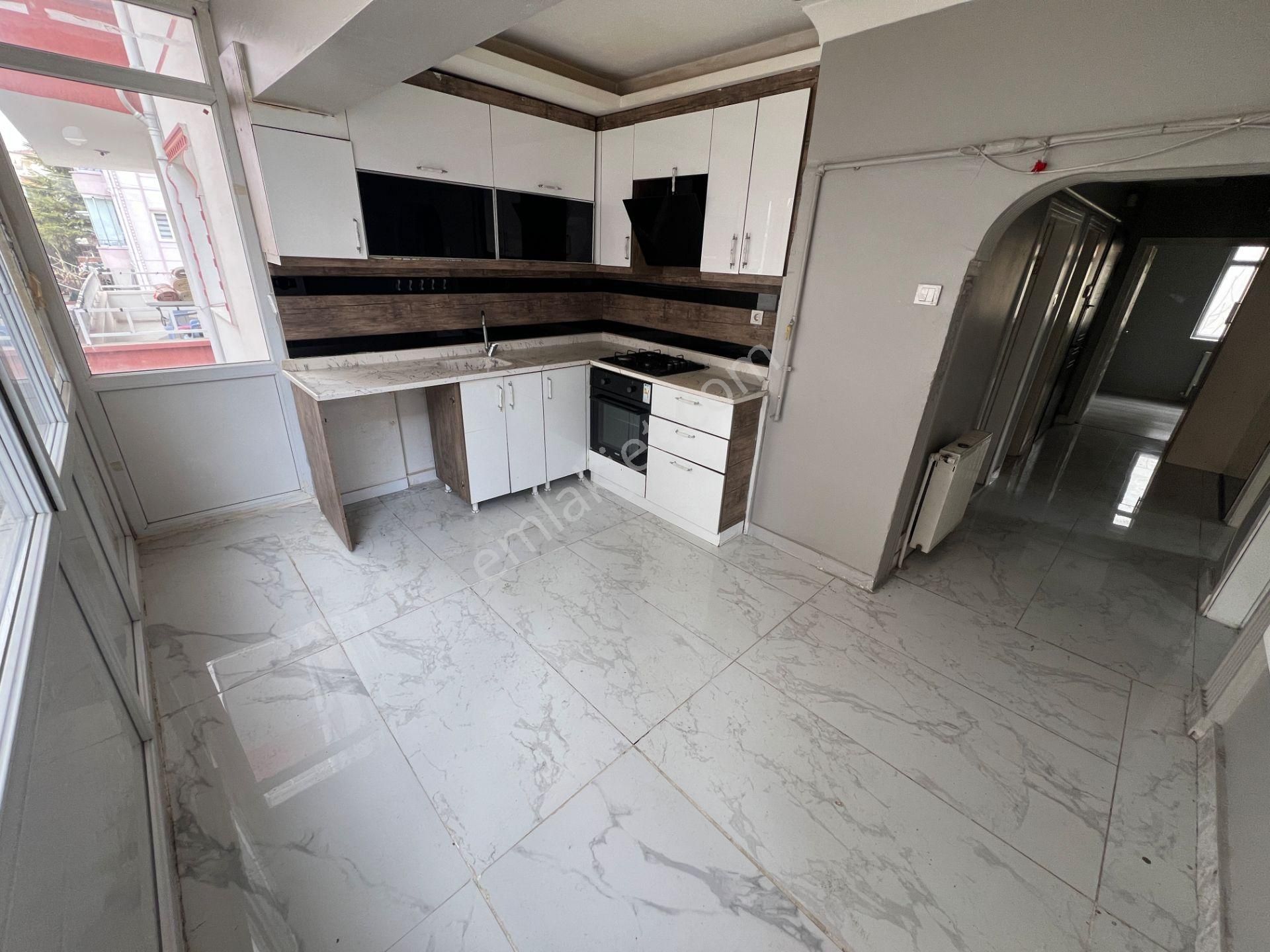 Sincan Pınarbaşı Mah 1.arakat Masrafsız 3+1 Satılık Daire - Görsel 6