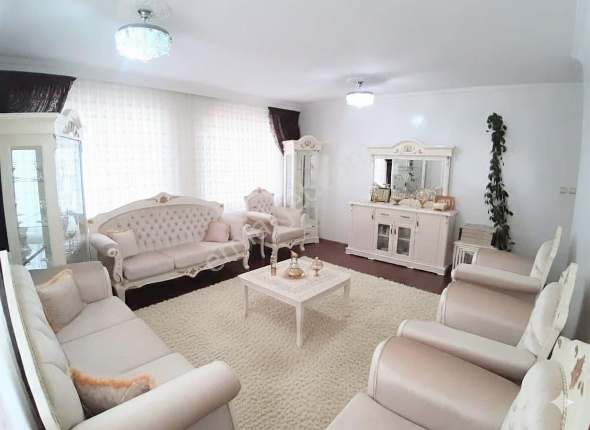 Akkent Parkı Manzaralı