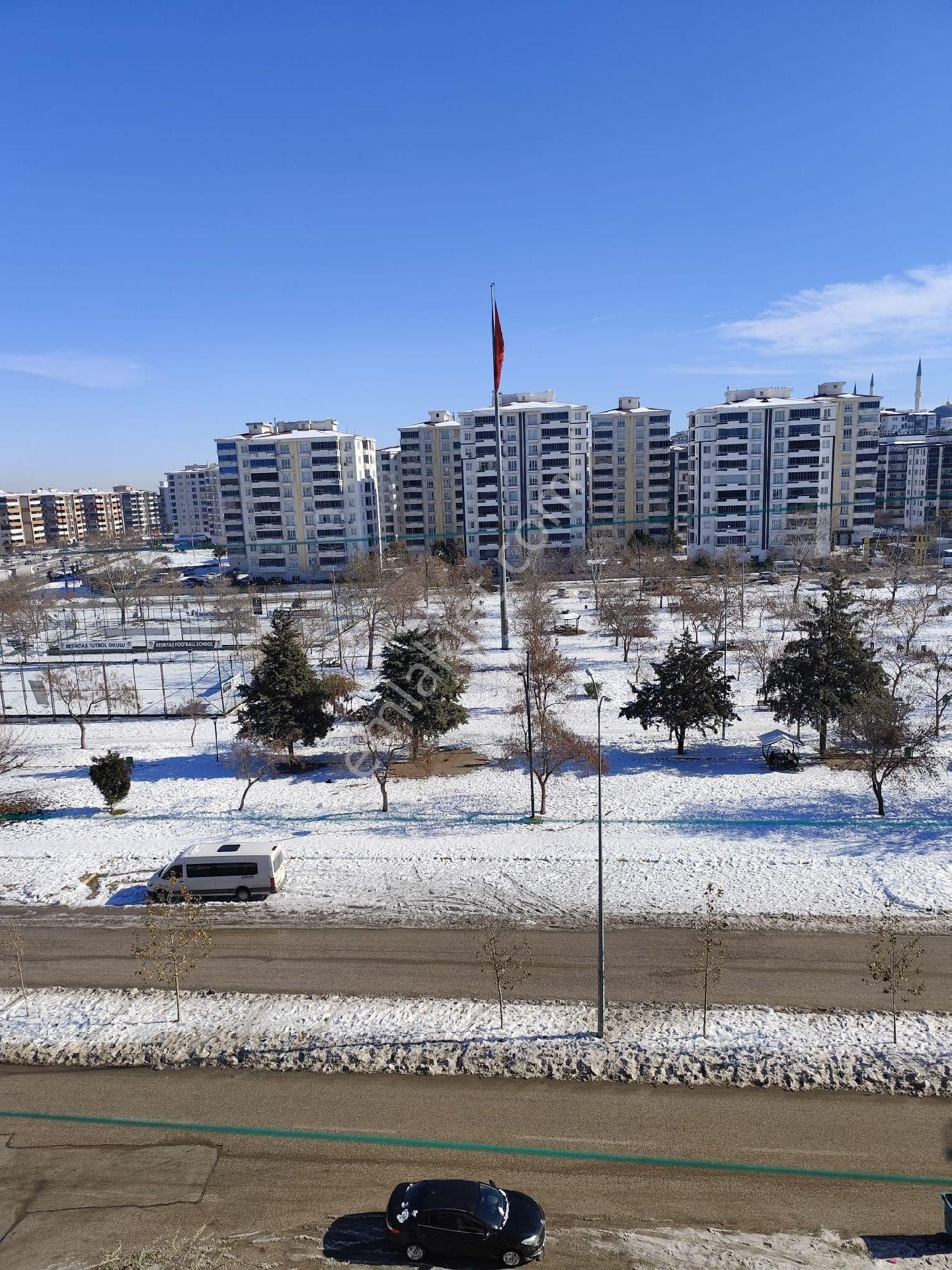 Akkent Parkı Manzaralı - Görsel 13