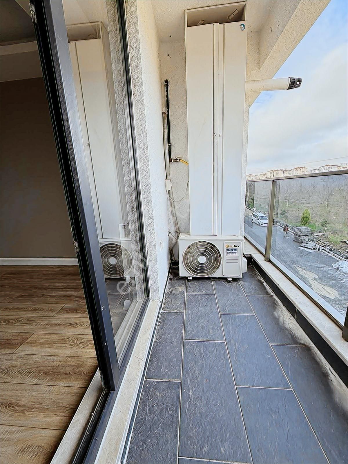 Akkaya İnşaattan Kervancı Park Orman 2.etap Ara Kat Kiralık 1+1 - Görsel 10