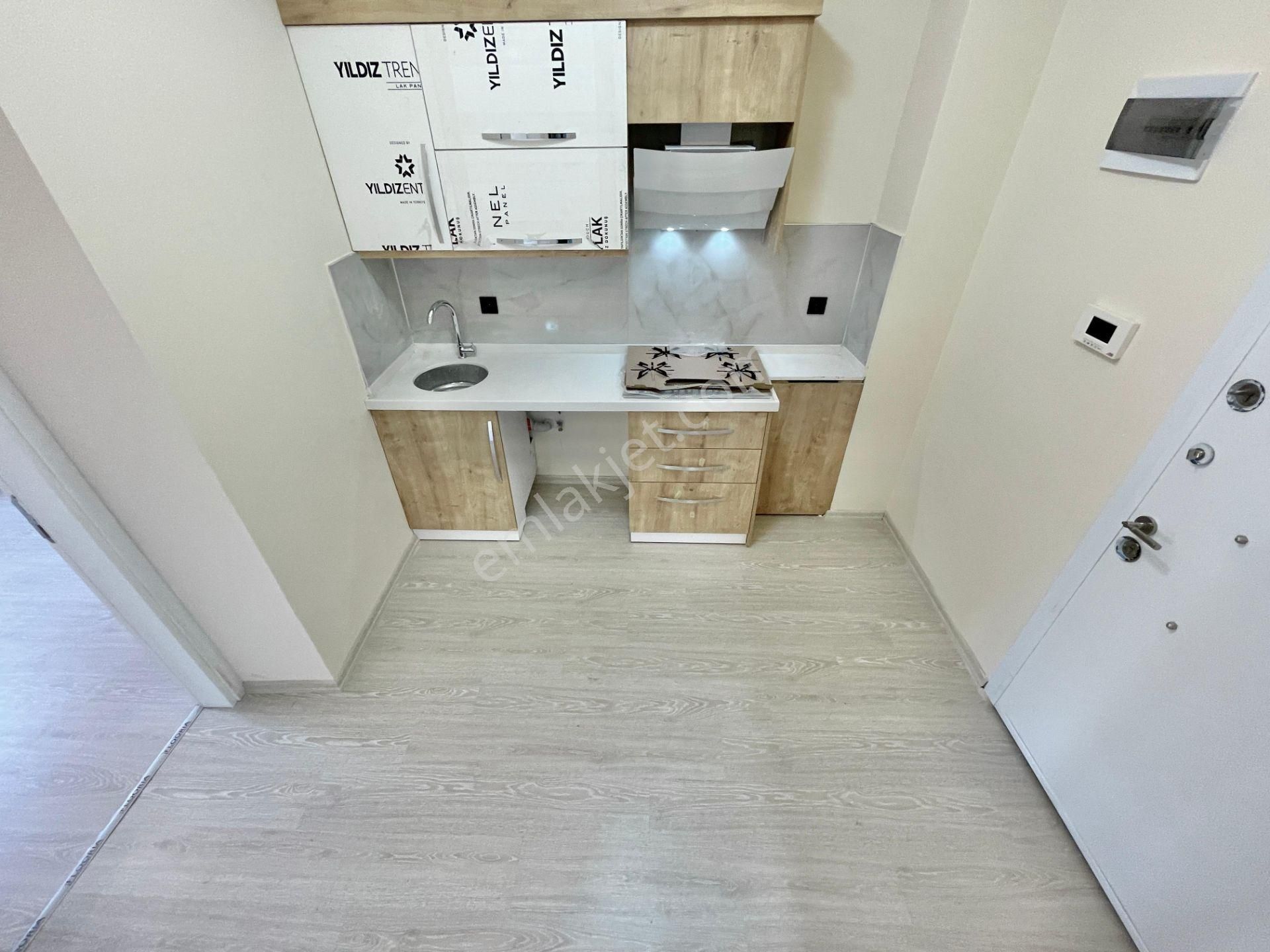 Berkay Demirel'den Zeytinlide Ön Cephe Geniş Balkon 1+1 Daire - Görsel 18