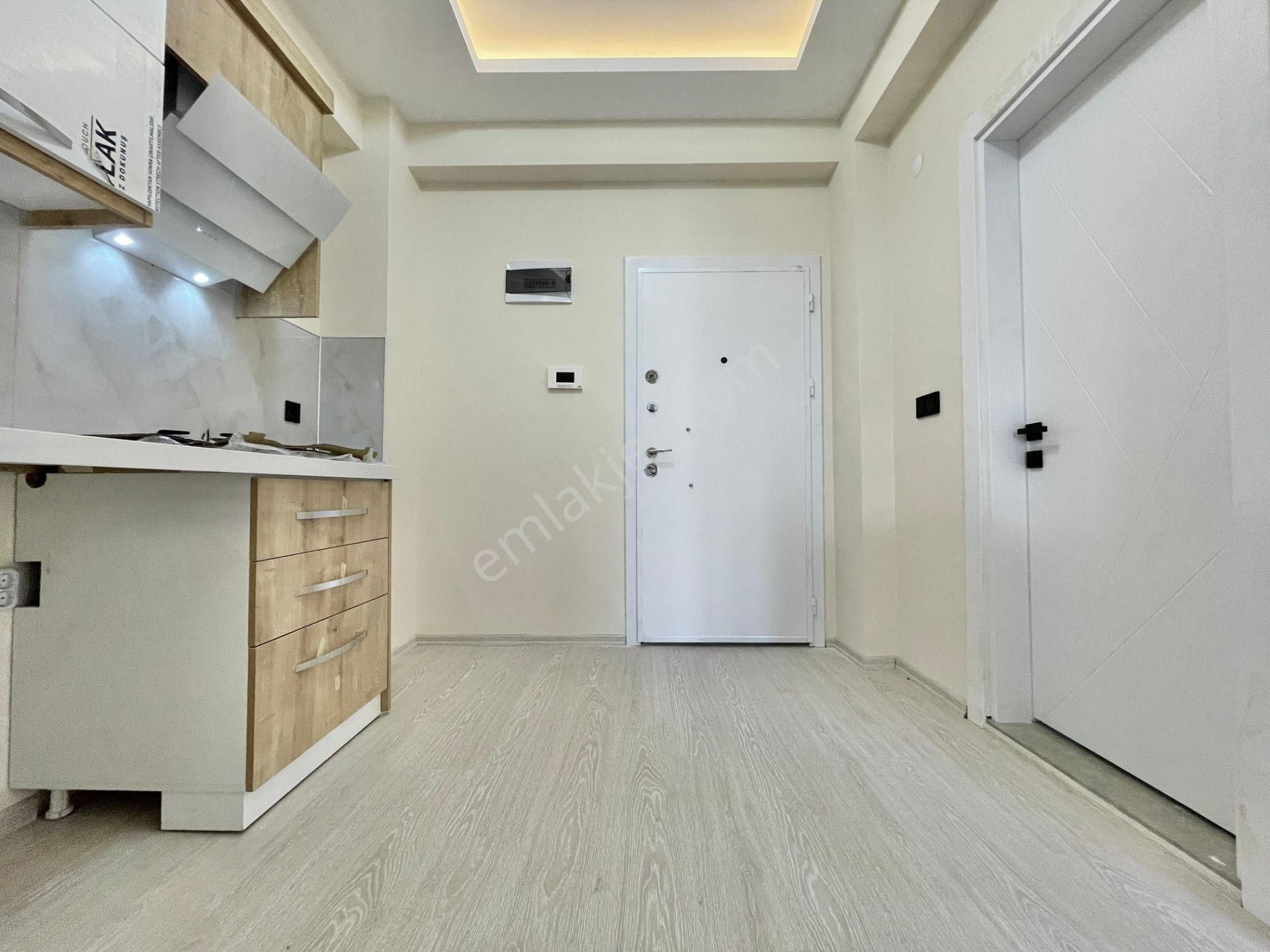 Berkay Demirel'den Zeytinlide Ön Cephe Geniş Balkon 1+1 Daire - Görsel 19