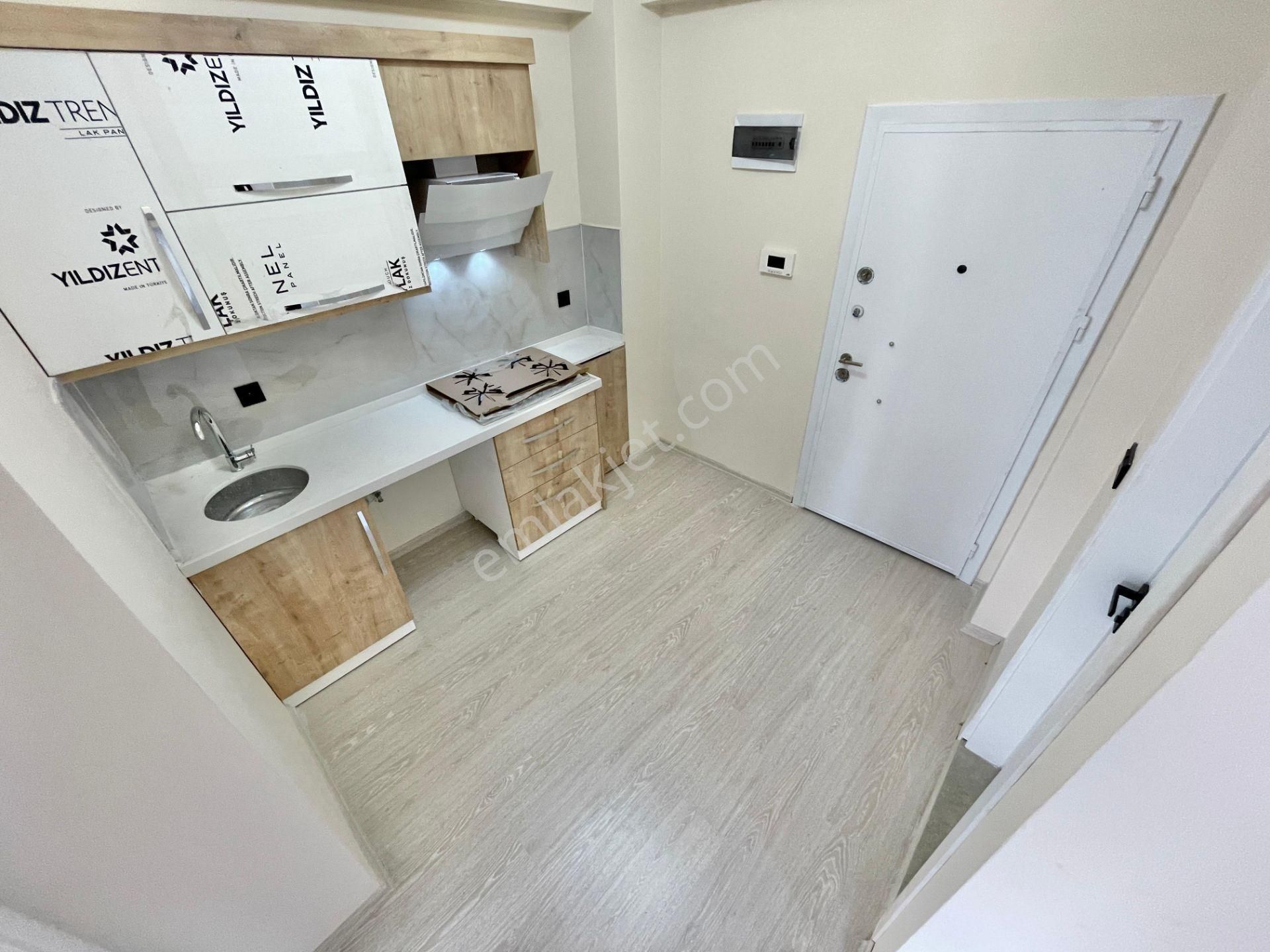 Berkay Demirel'den Zeytinlide Ön Cephe Geniş Balkon 1+1 Daire - Görsel 20