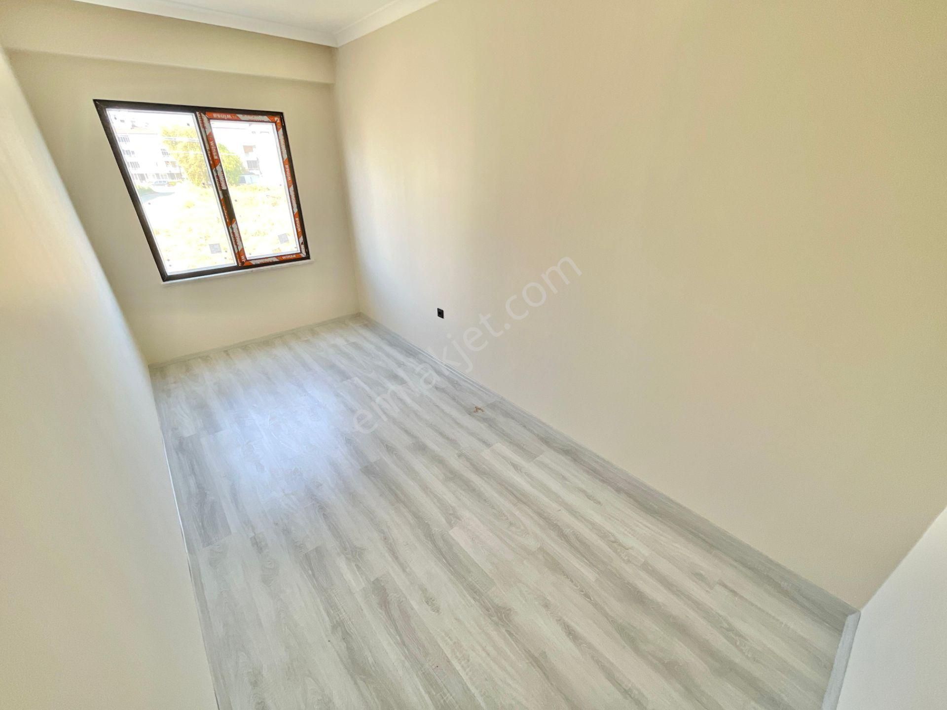 Berkay Demirel'den Altınkumda Ayrı Mutfak Ön Cephe 2+1 Daire - Görsel 27