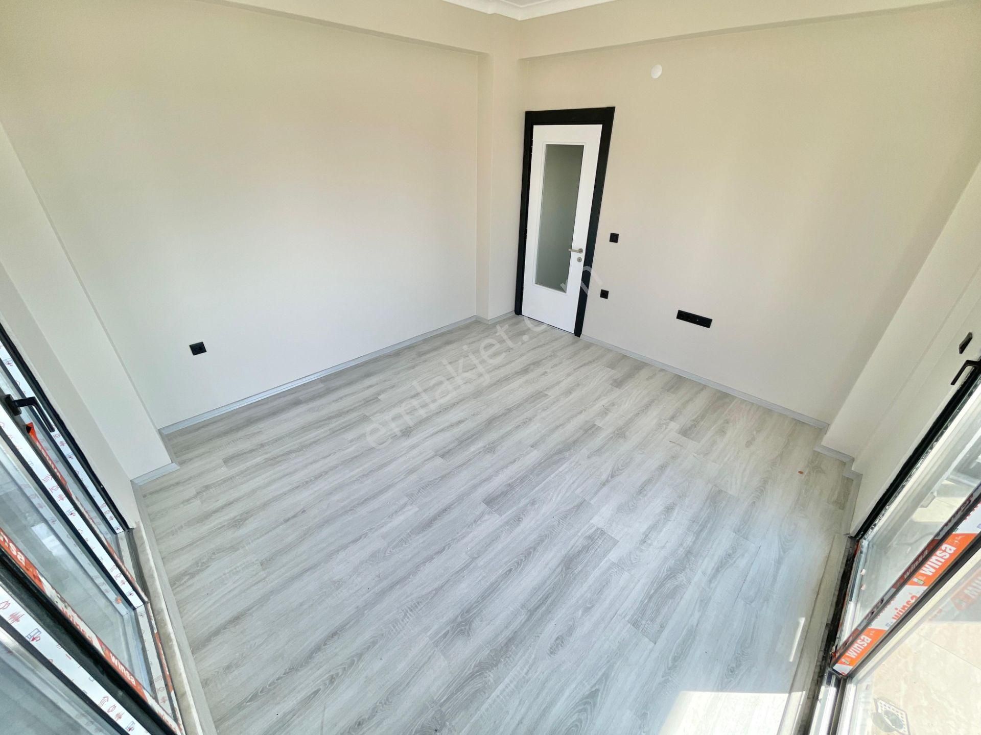 Berkay Demirel'den Altınkumda Ayrı Mutfak Ön Cephe 2+1 Daire - Görsel 5