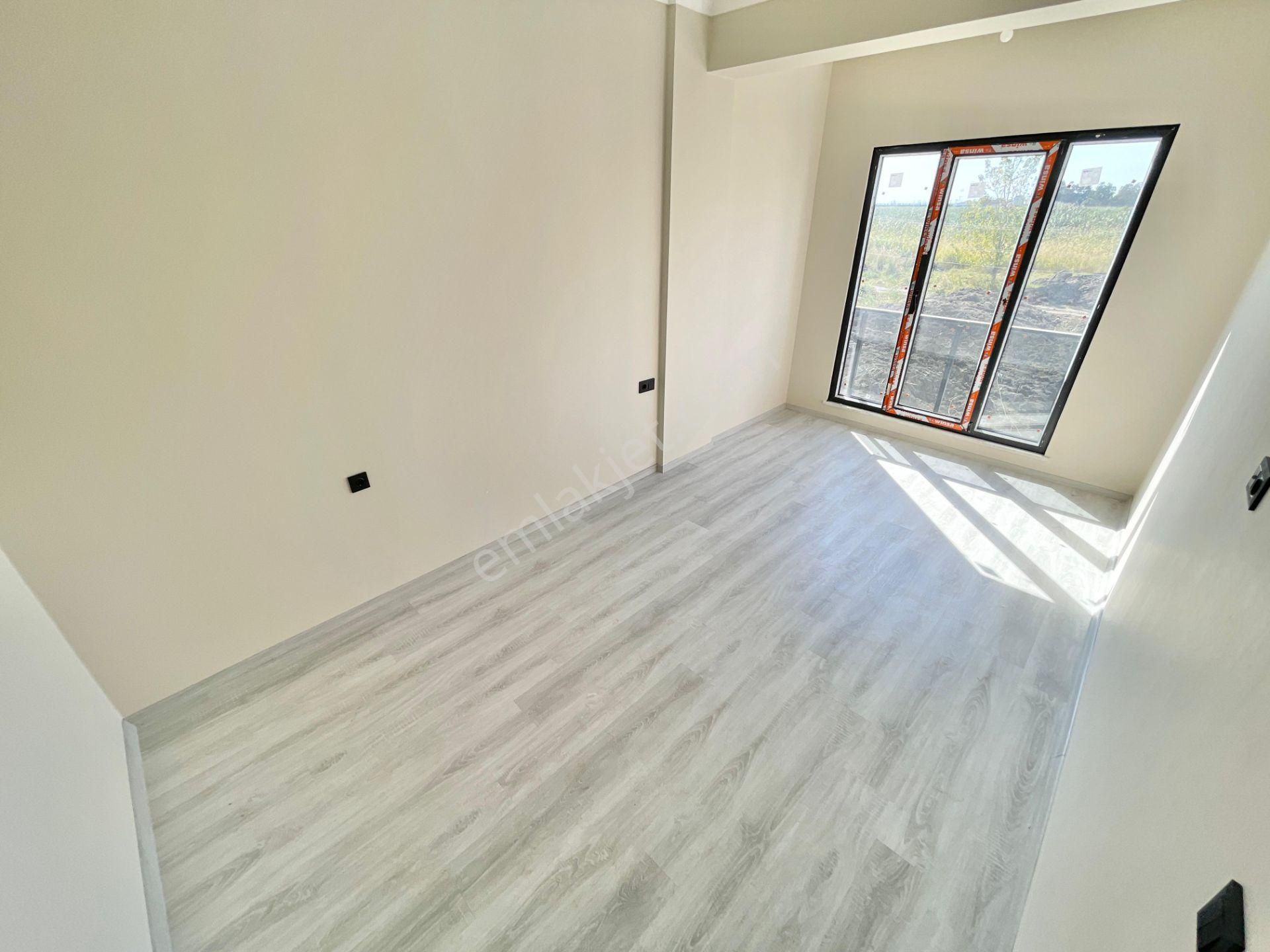 Berkay Demirel'den Altınkumda Ayrı Mutfak Ön Cephe 2+1 Daire - Görsel 26