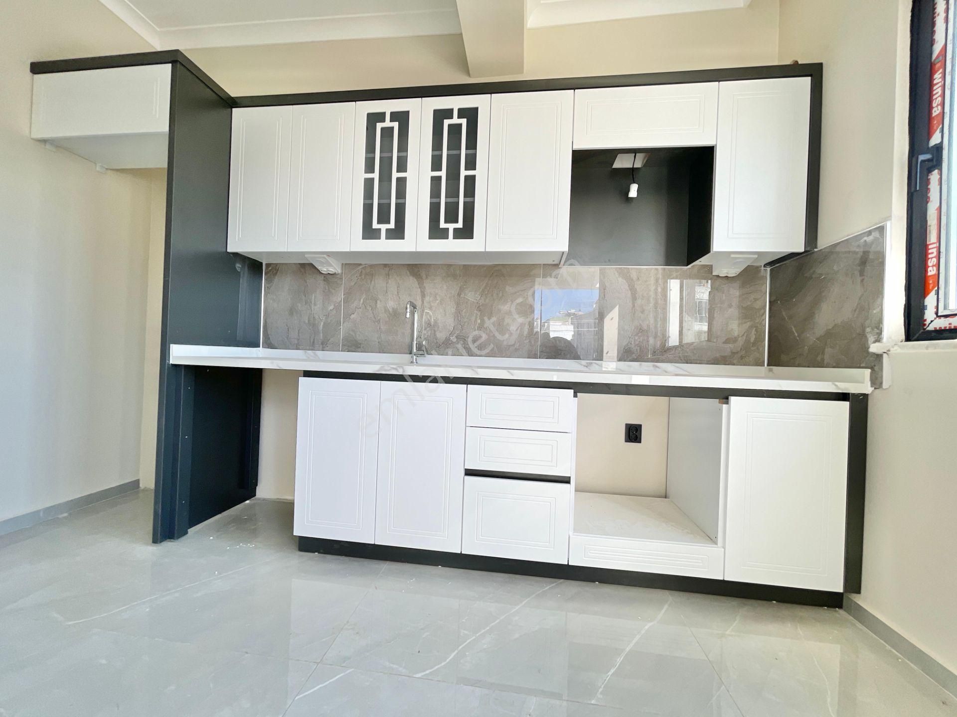 Berkay Demirel'den Altınkumda Ayrı Mutfak Ön Cephe 2+1 Daire - Görsel 11