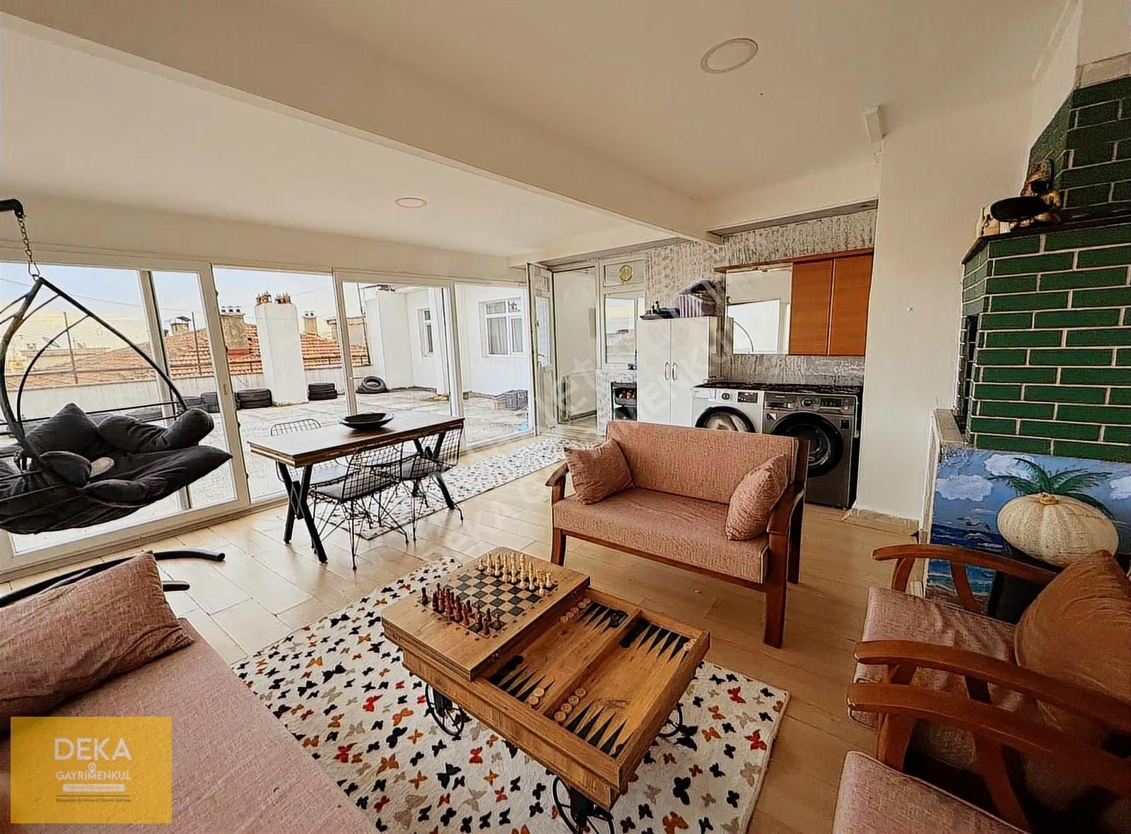 Deka Gayrimenkul'den Bulvara Cephe Masrafsız 3+1 Daire - Görsel 13