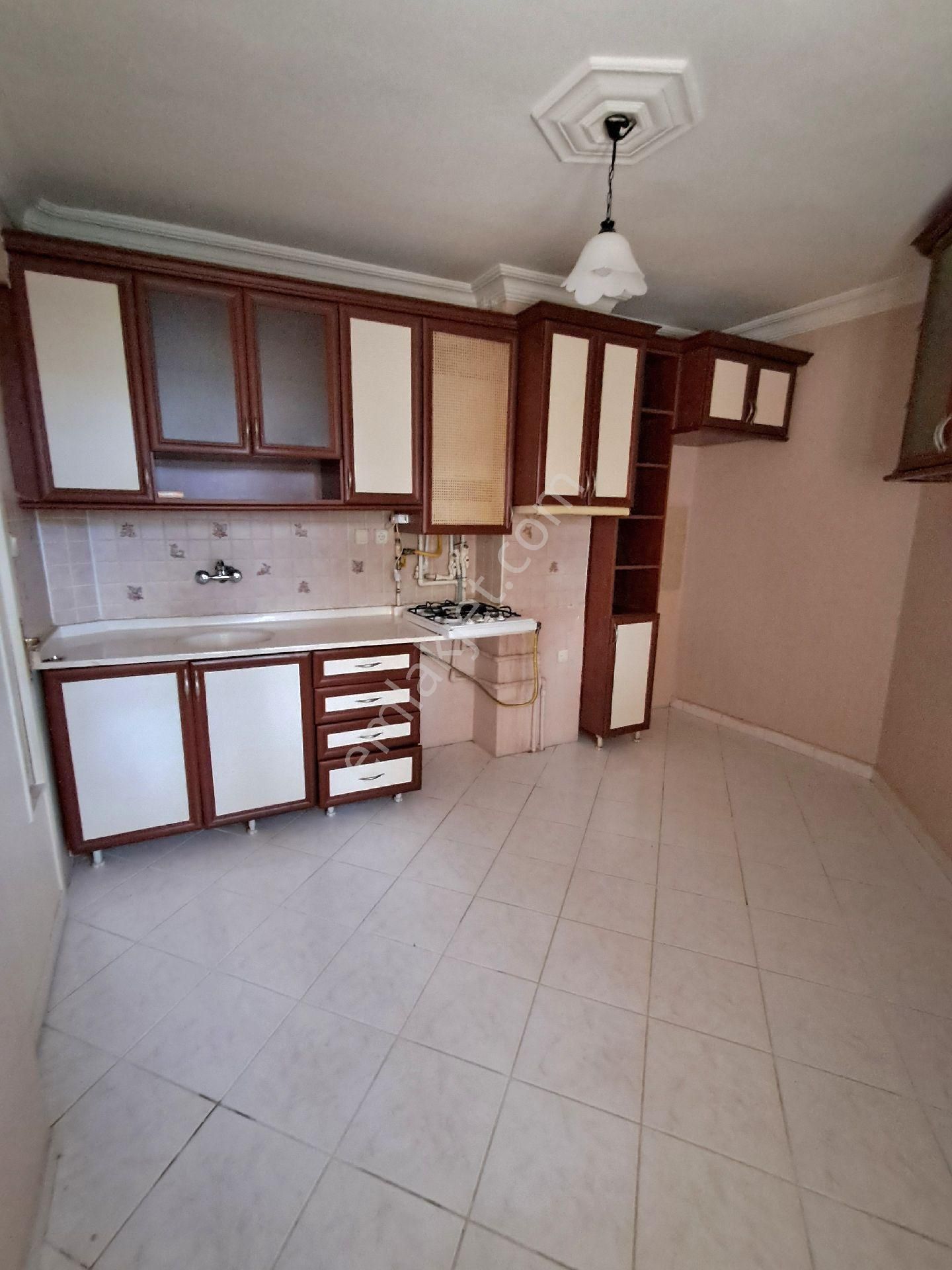 Beştepe De Metroya Yakın Orta Kat Bağımsız 3+1 Kiralık Daire - Görsel 4