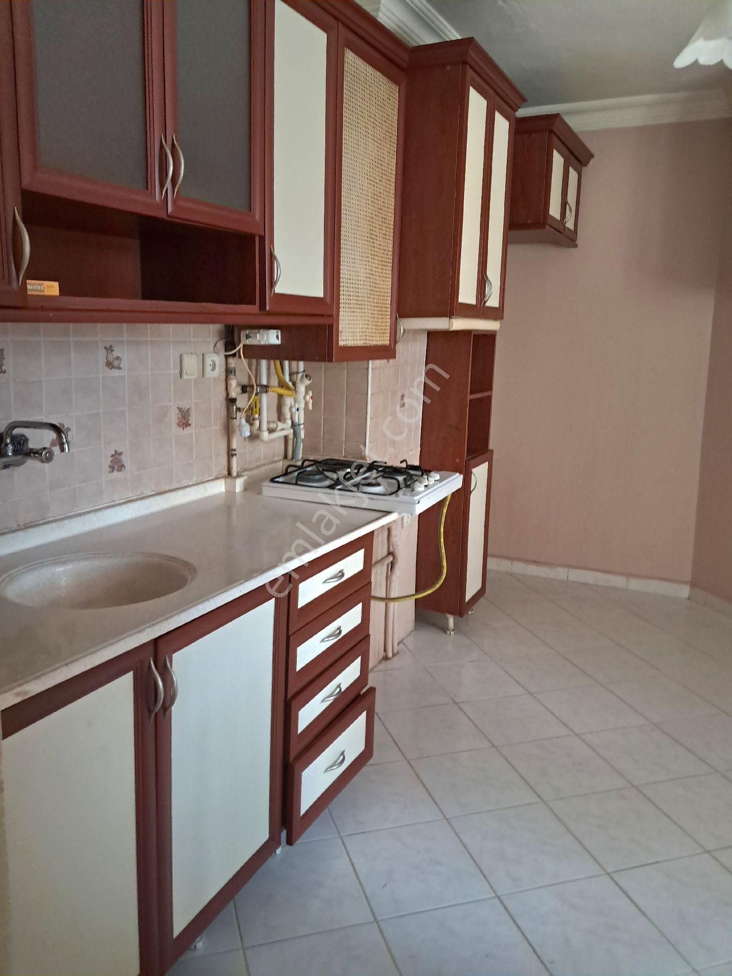 Beştepe De Metroya Yakın Orta Kat Bağımsız 3+1 Kiralık Daire - Görsel 2