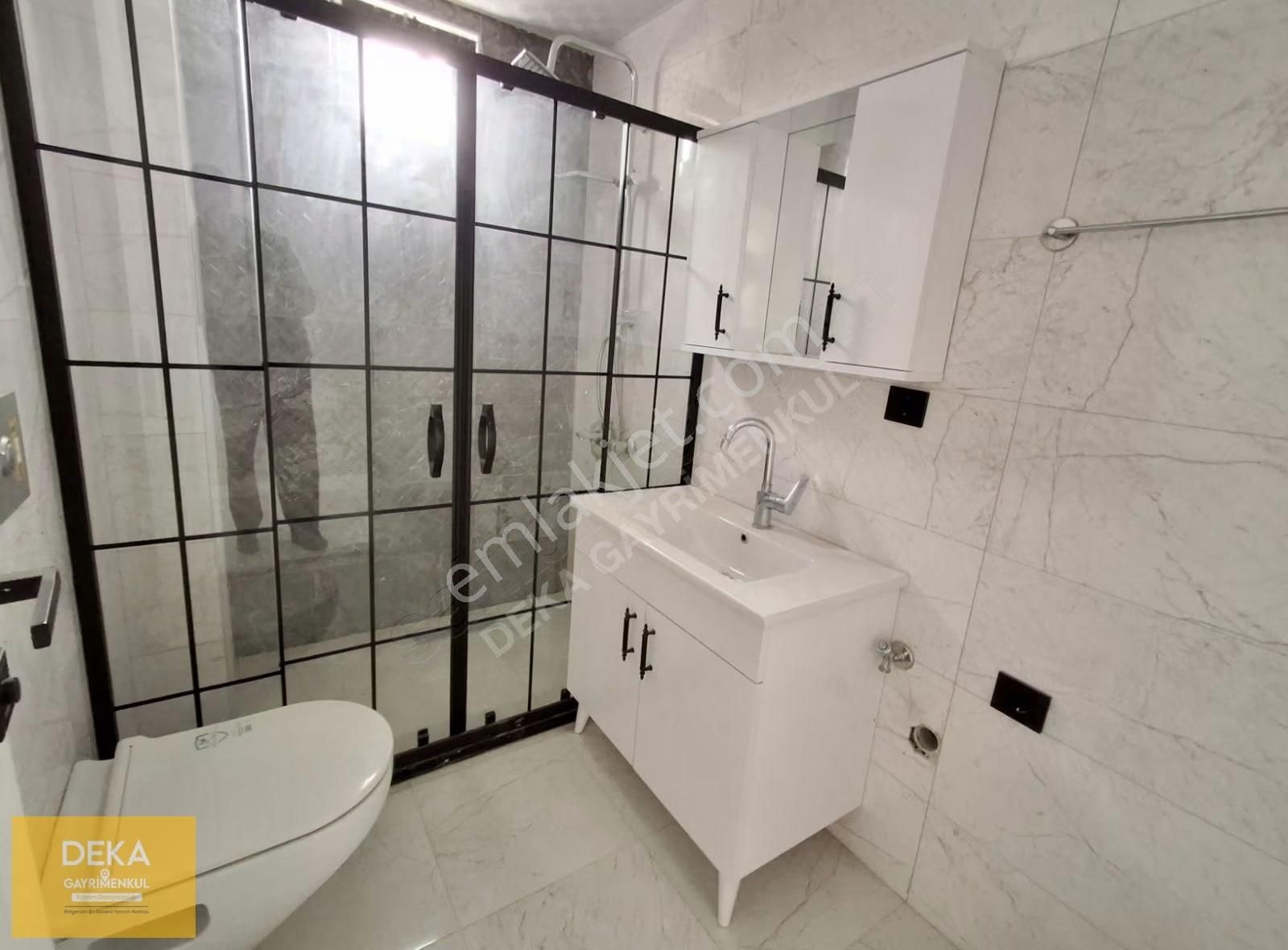 Deka Gayrimenkul'den Tramvayın Altında Cam Balkon Kombili 1+1 - Görsel 24