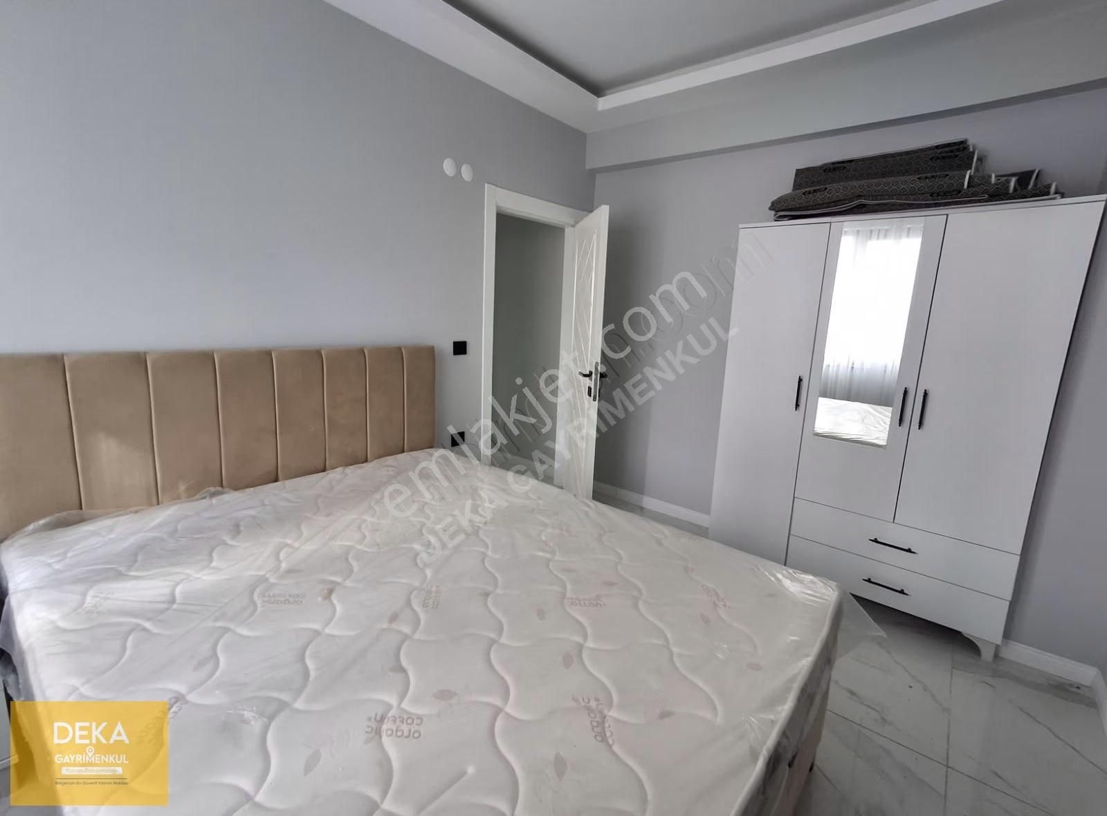 Deka Gayrimenkul'den Tramvayın Altında Cam Balkon Kombili 1+1 - Görsel 12