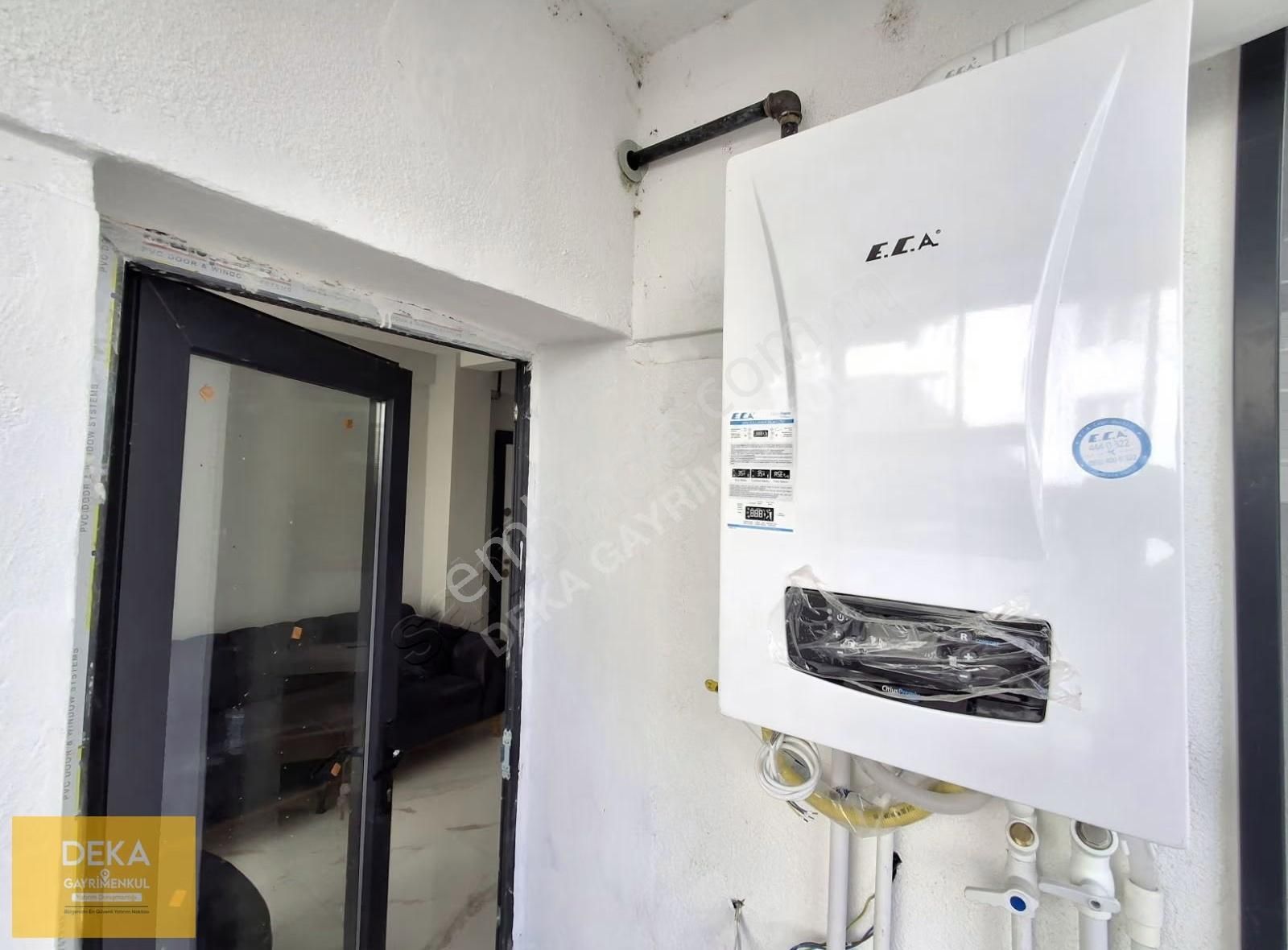 Deka Gayrimenkul'den Tramvayın Altında Cam Balkon Kombili 1+1 - Görsel 19