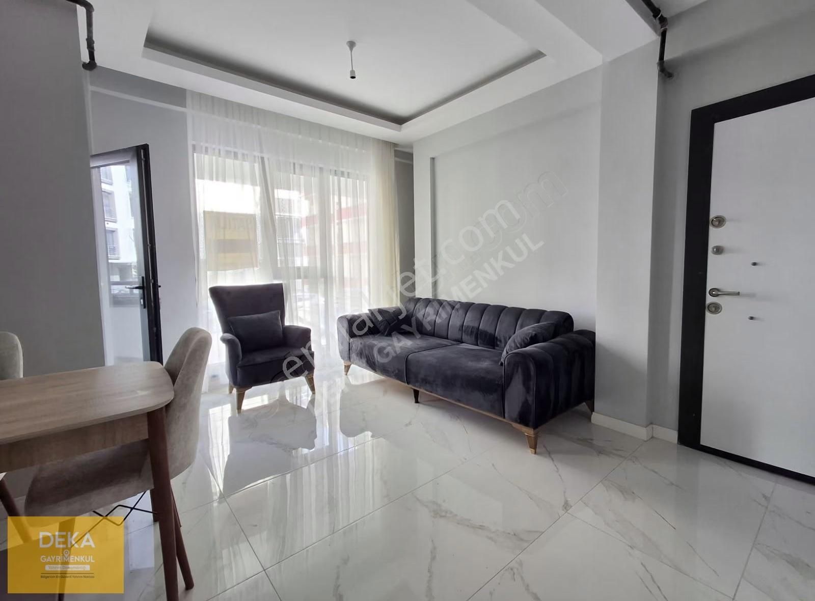 Deka Gayrimenkul'den Tramvayın Altında Cam Balkon Kombili 1+1 - Görsel 4