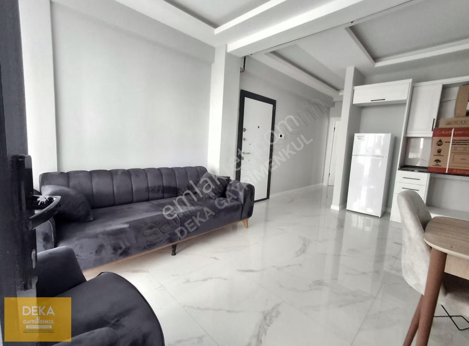 Deka Gayrimenkul'den Tramvayın Altında Cam Balkon Kombili 1+1 - Görsel 17