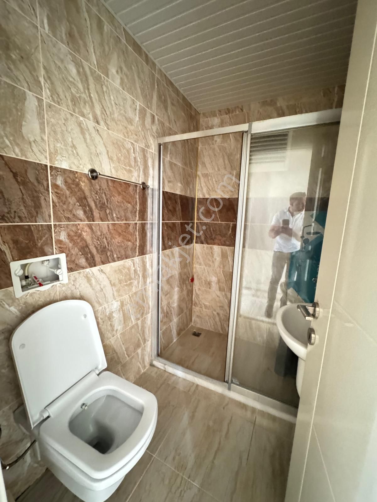 Adana Çukurova Yüzüncüyılda Kiralık 2+1 Doğalgazlı Fırsat Kiralık Daire - Görsel 9